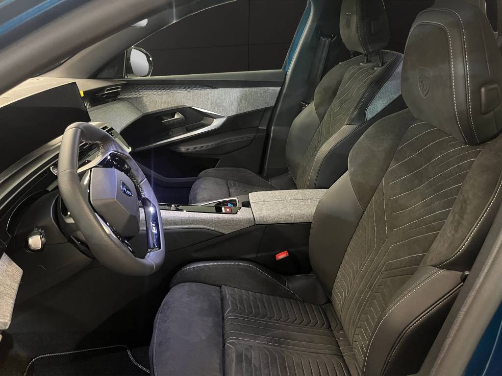PEUGEOT 5008 145 Hybrid e-DCS6 GT-image-7
