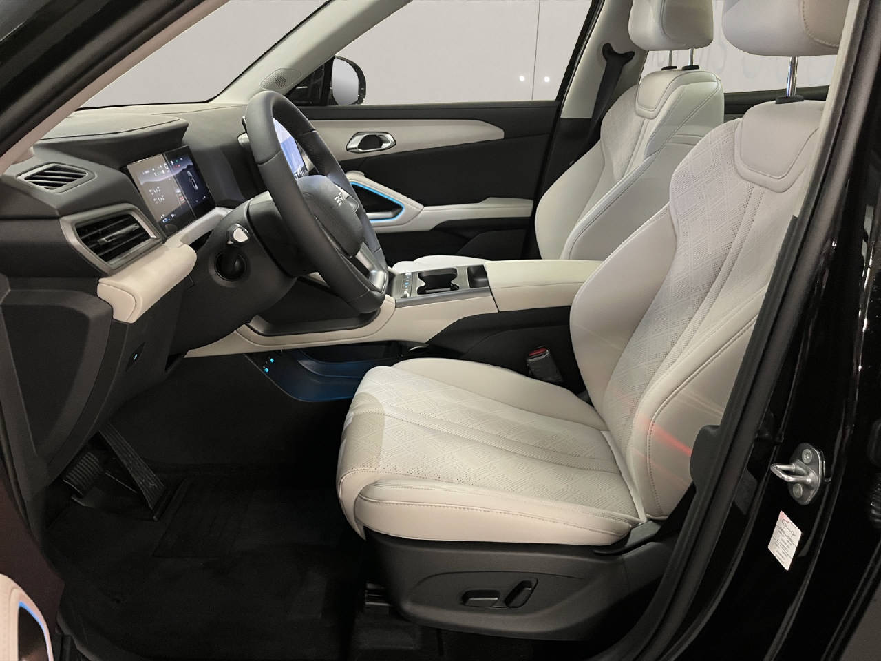 BYD Atto 2 DM-i Boost-image-7