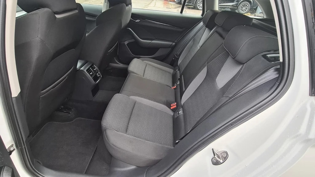 SKODA Octavia Combi 1.0 TSI mHEV DSG Ambition ** Gr-Navi ** Sitzheizung ** ACC ** Virtual Cockpit ** Modell 2022 **-image-11