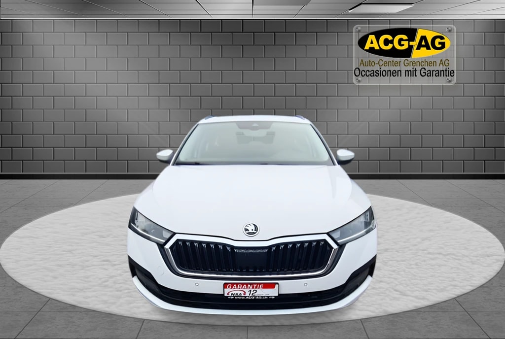 SKODA Octavia Combi 1.0 TSI mHEV DSG Ambition ** Gr-Navi ** Sitzheizung ** ACC ** Virtual Cockpit ** Modell 2022 **-image-1