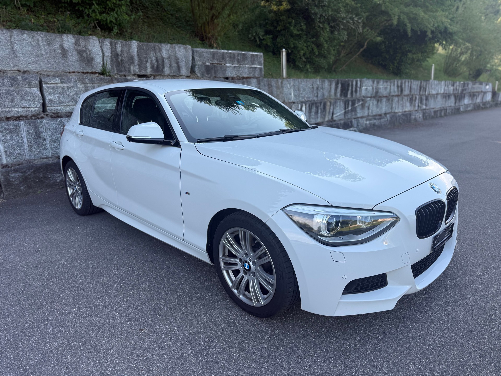 BMW 116i M-Sportpaket Steptronic-image-1