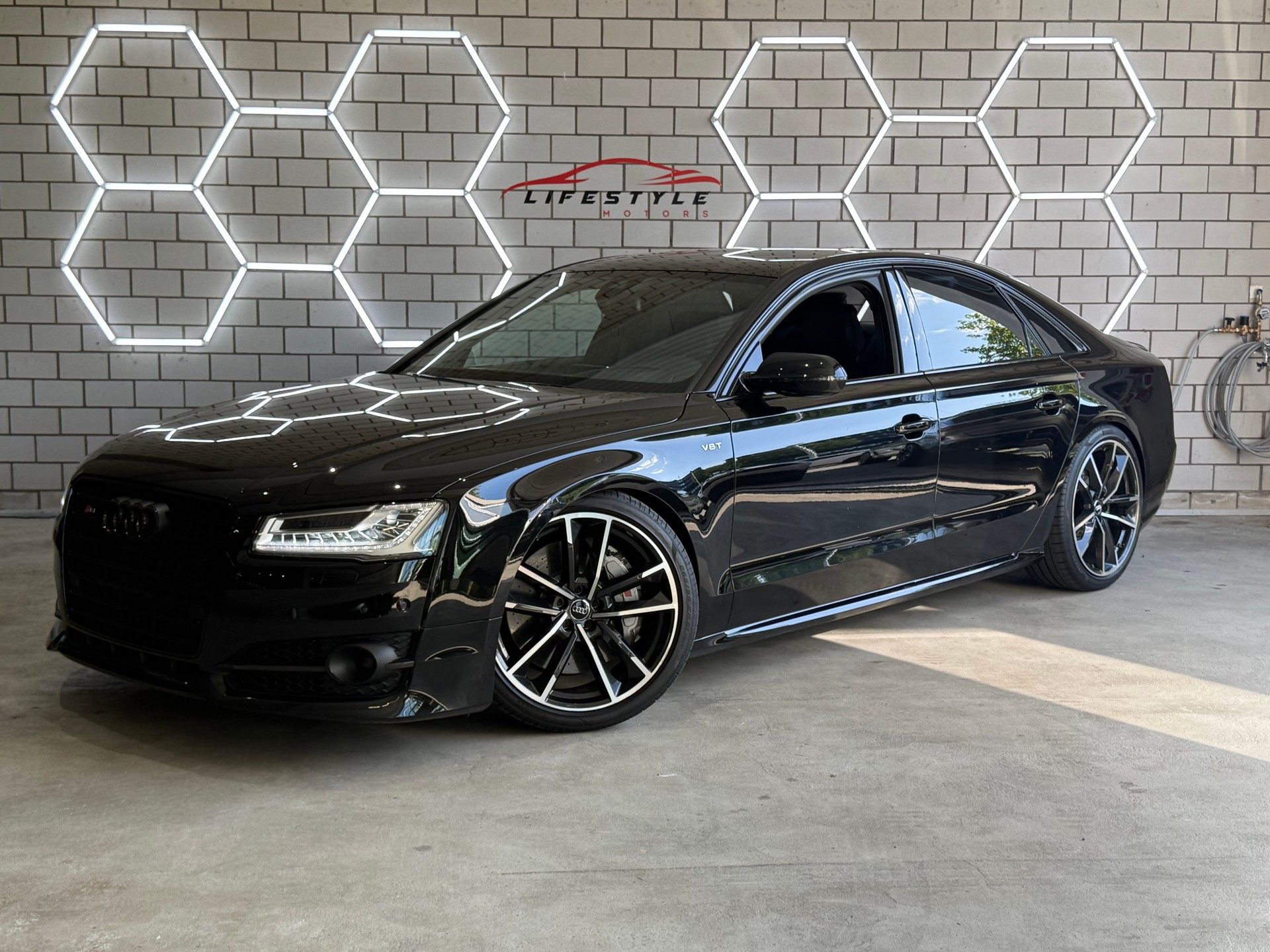 AUDI S8 4.0 TFSI V8 plus quattro tiptronic