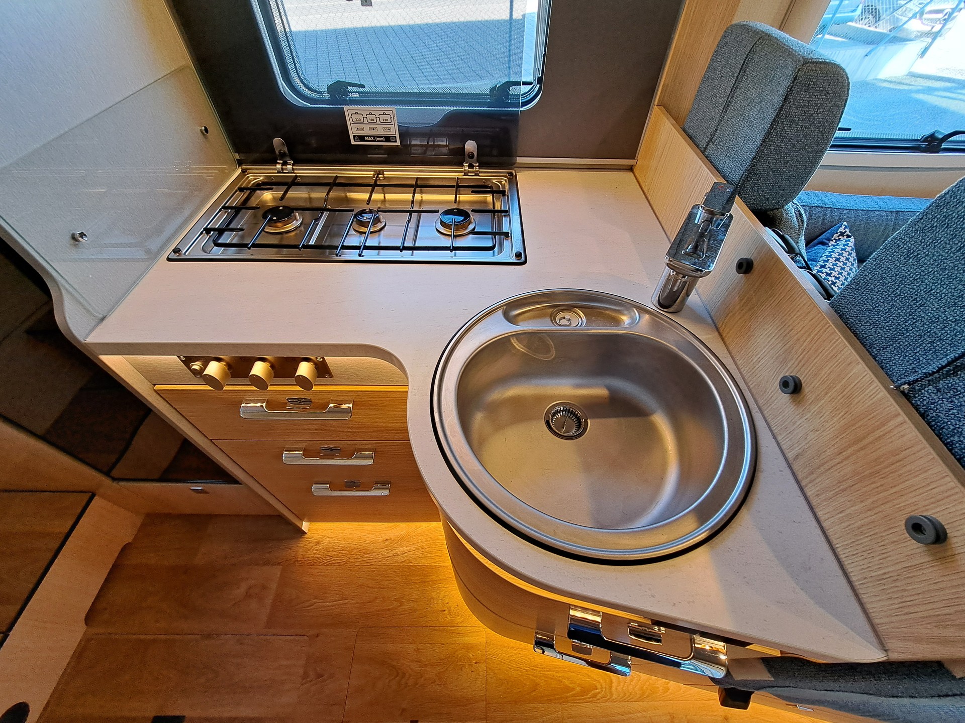 HYMER BMC T 550 Whiteline-image-2