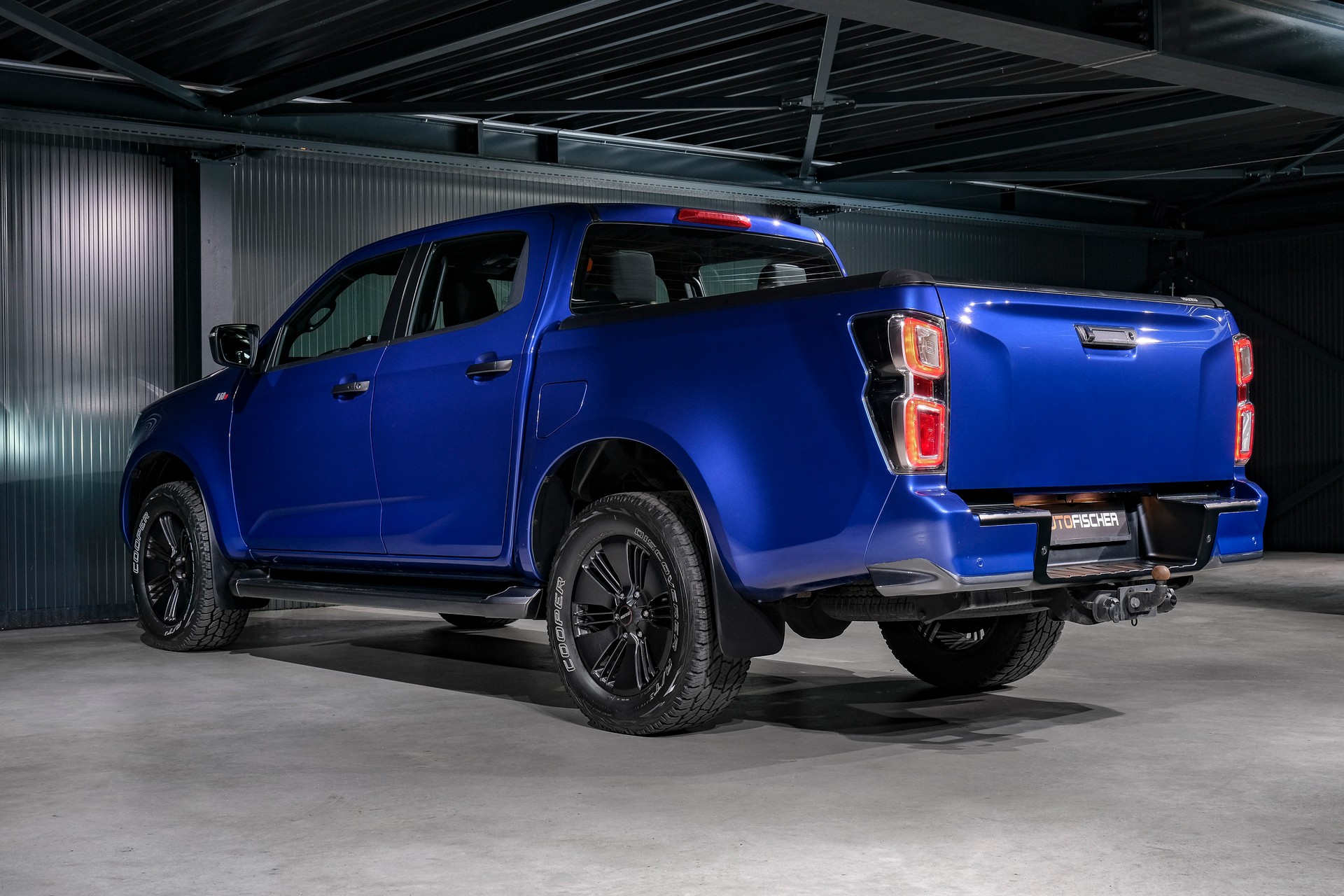 ISUZU D-MAX 1.9 SpaceCab N60FF 4x4 AT-image-7