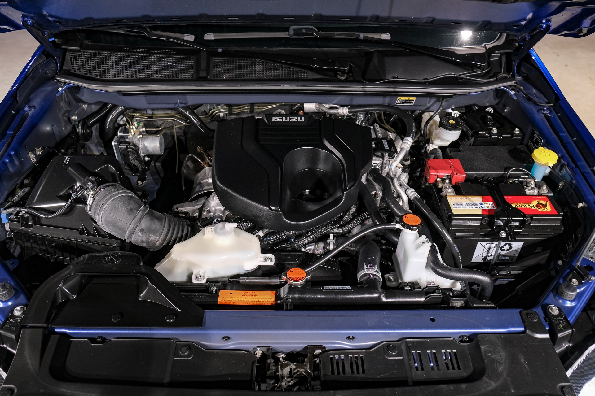 ISUZU D-MAX 1.9 SpaceCab N60FF 4x4 AT-image-25