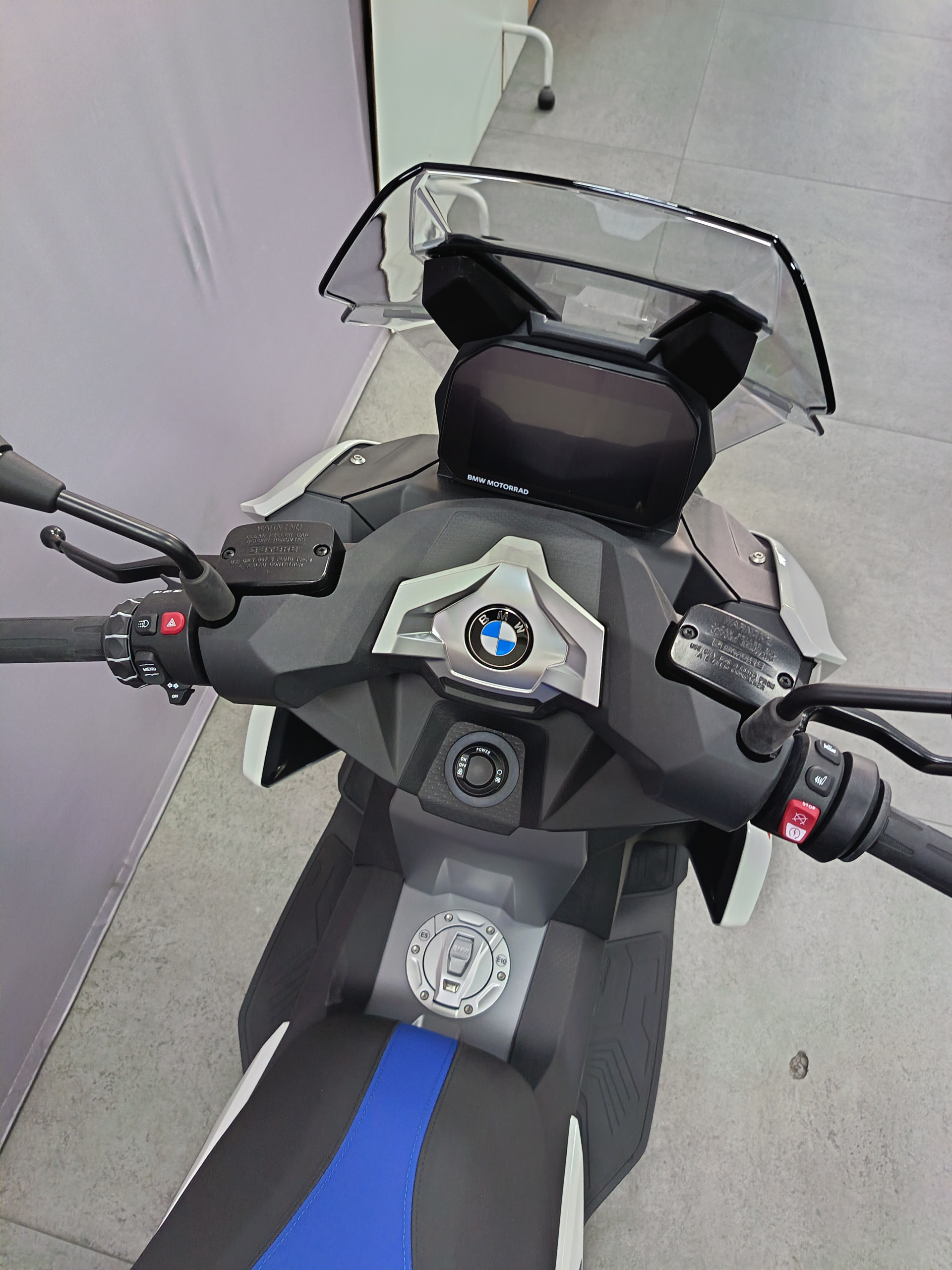 BMW C 400 X Sport *** OFFRE SPECIALE FACCHINETTI ***-image-4