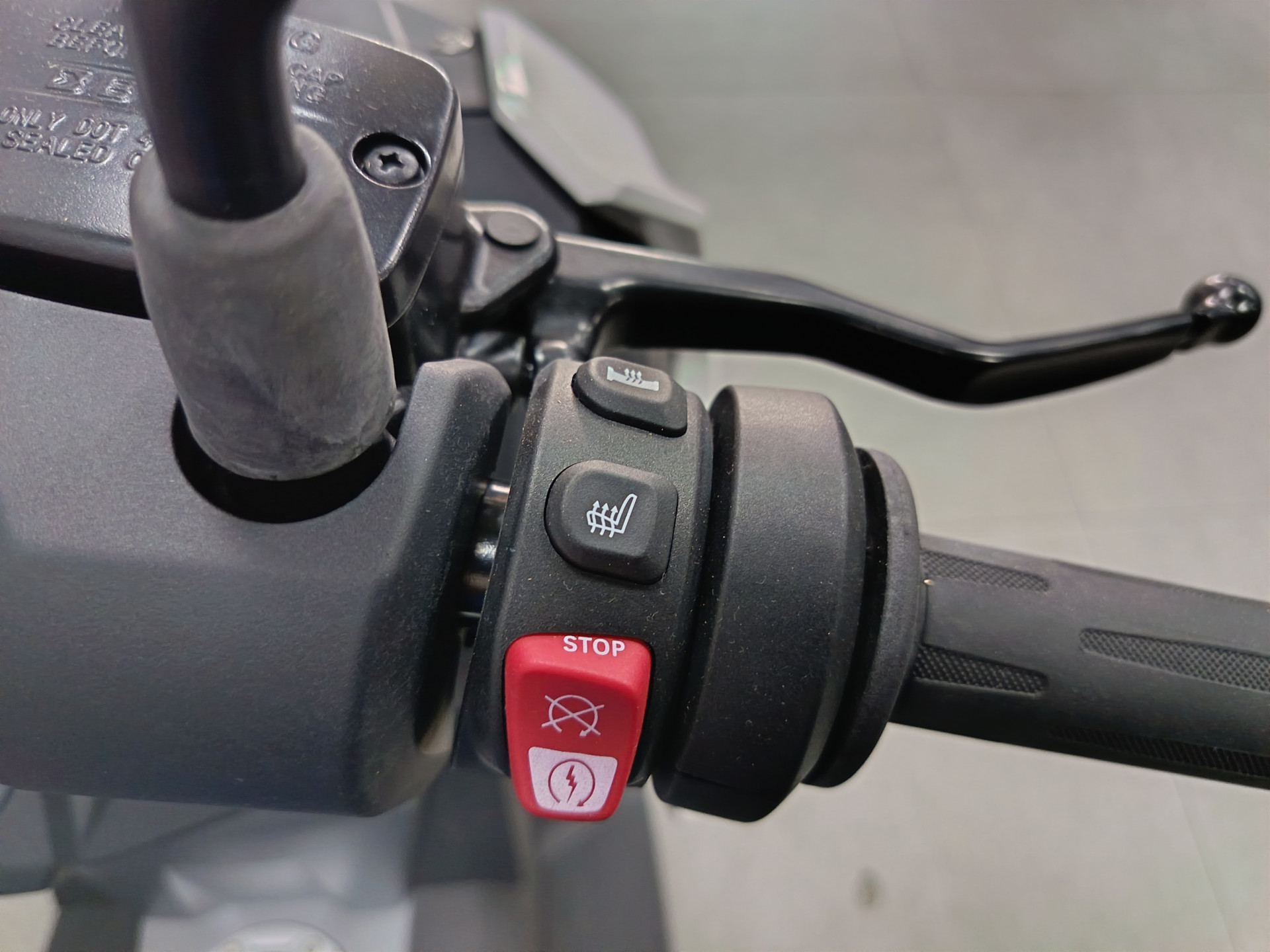 BMW C 400 X Sport *** OFFRE SPECIALE FACCHINETTI ***-image-7