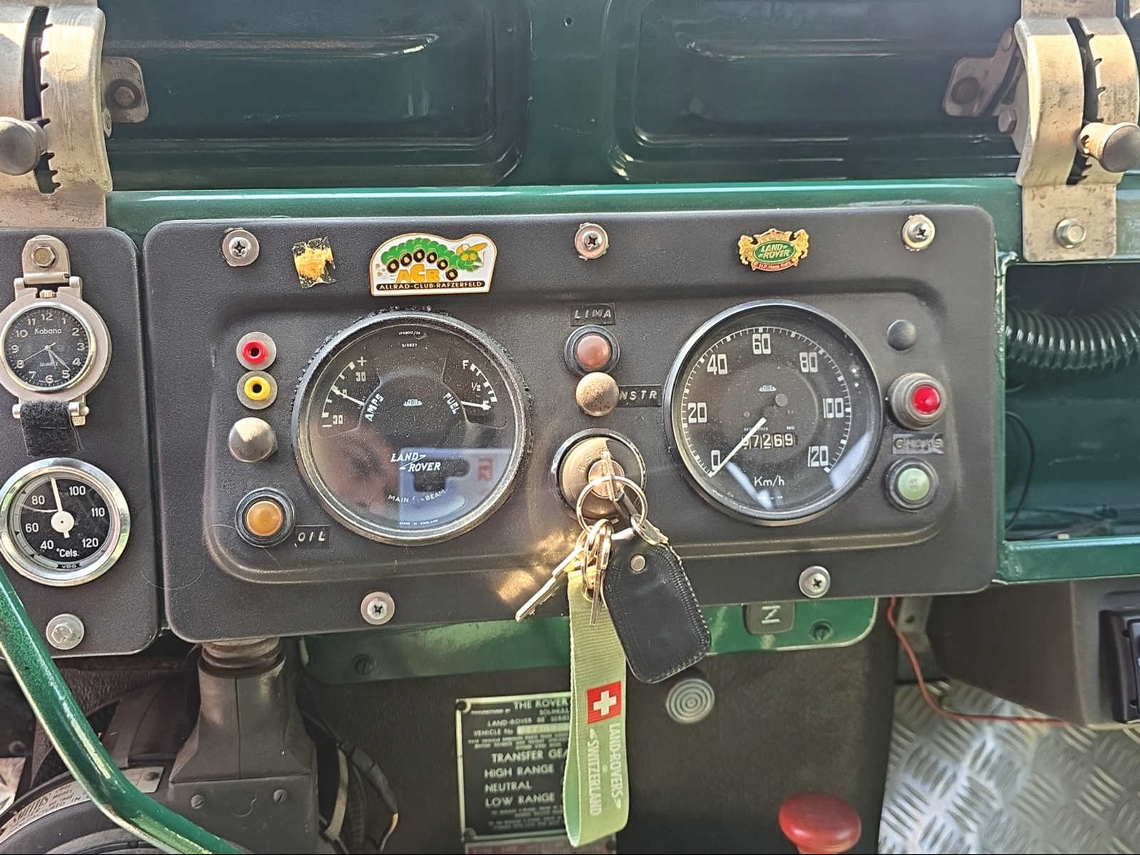 LAND ROVER 88 - 110-image-13