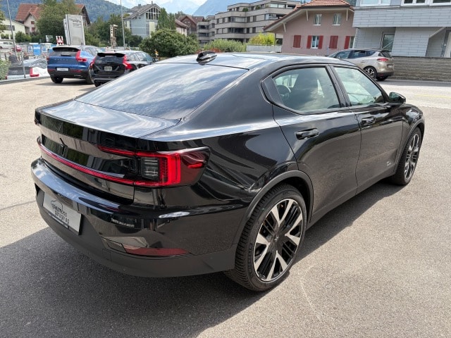 POLESTAR 2 Long Range Dual Motor Performance-image-1