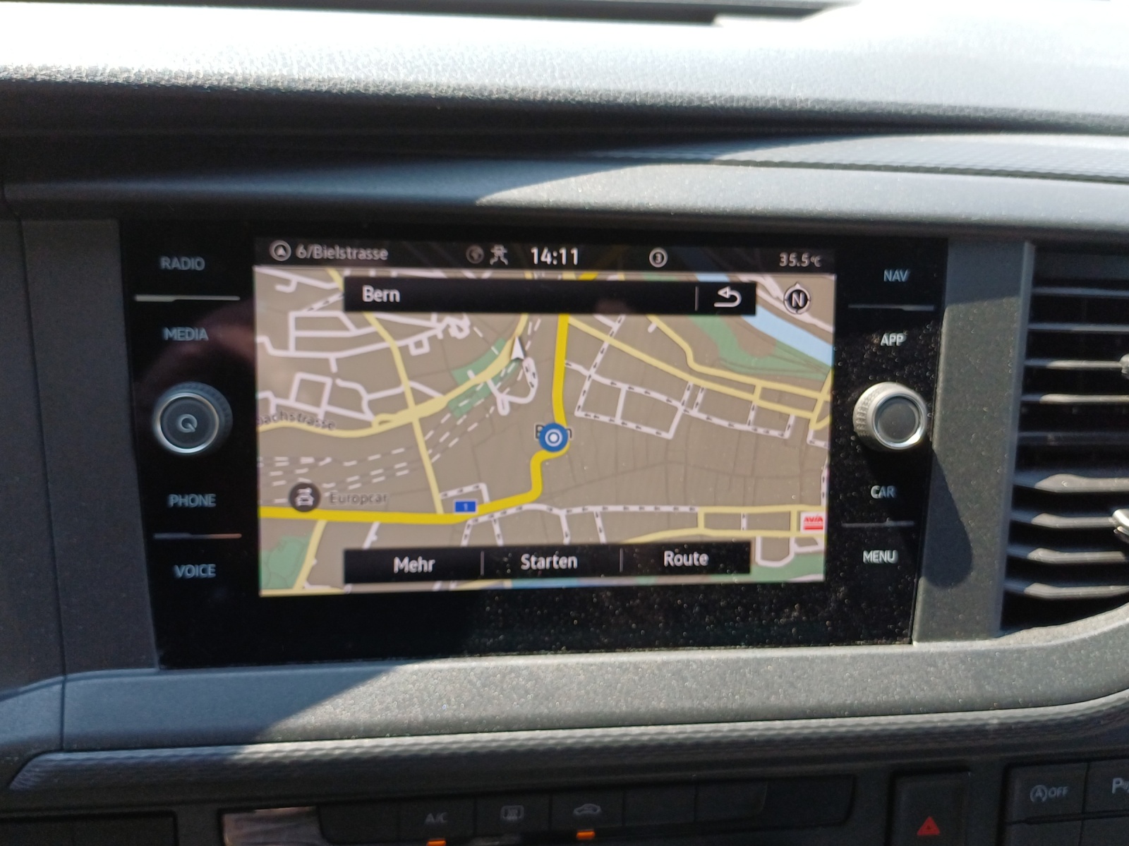 VW T6.1 2.0 TDI DSG-image-14