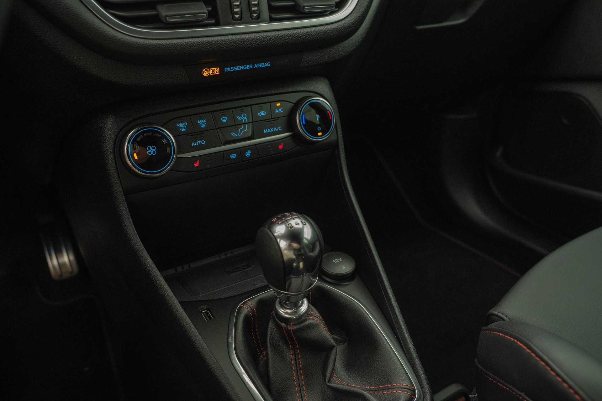 FORD Fiesta 1.5 EcoB ST X-image-13