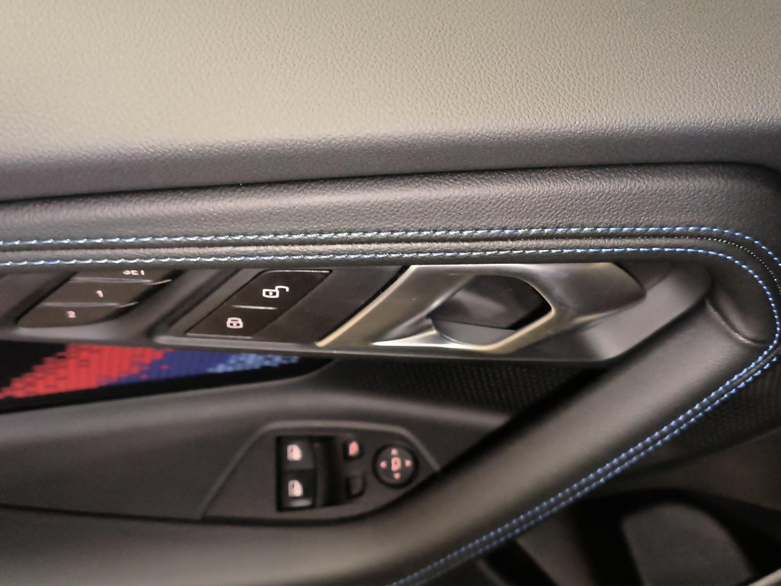 BMW M2 Coupé-image-10