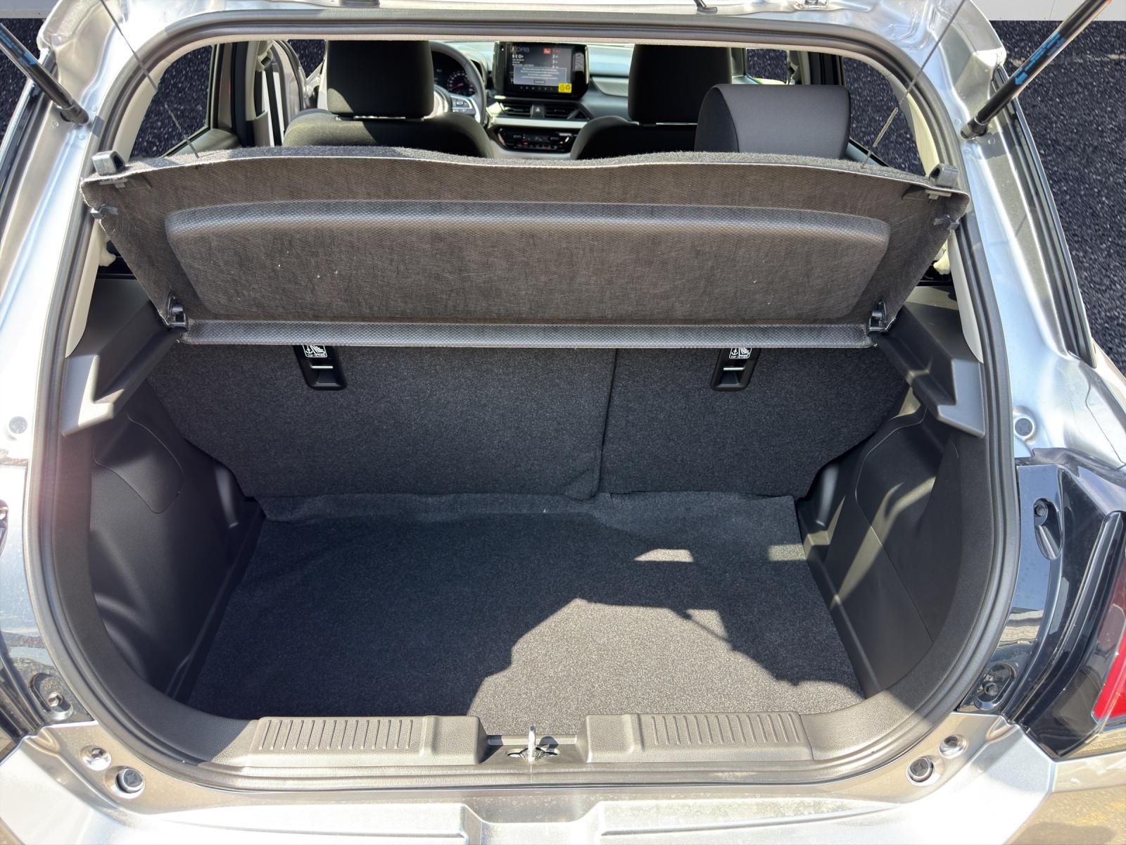 SUZUKI Swift 1.2 Compact+ Hybrid-image-14
