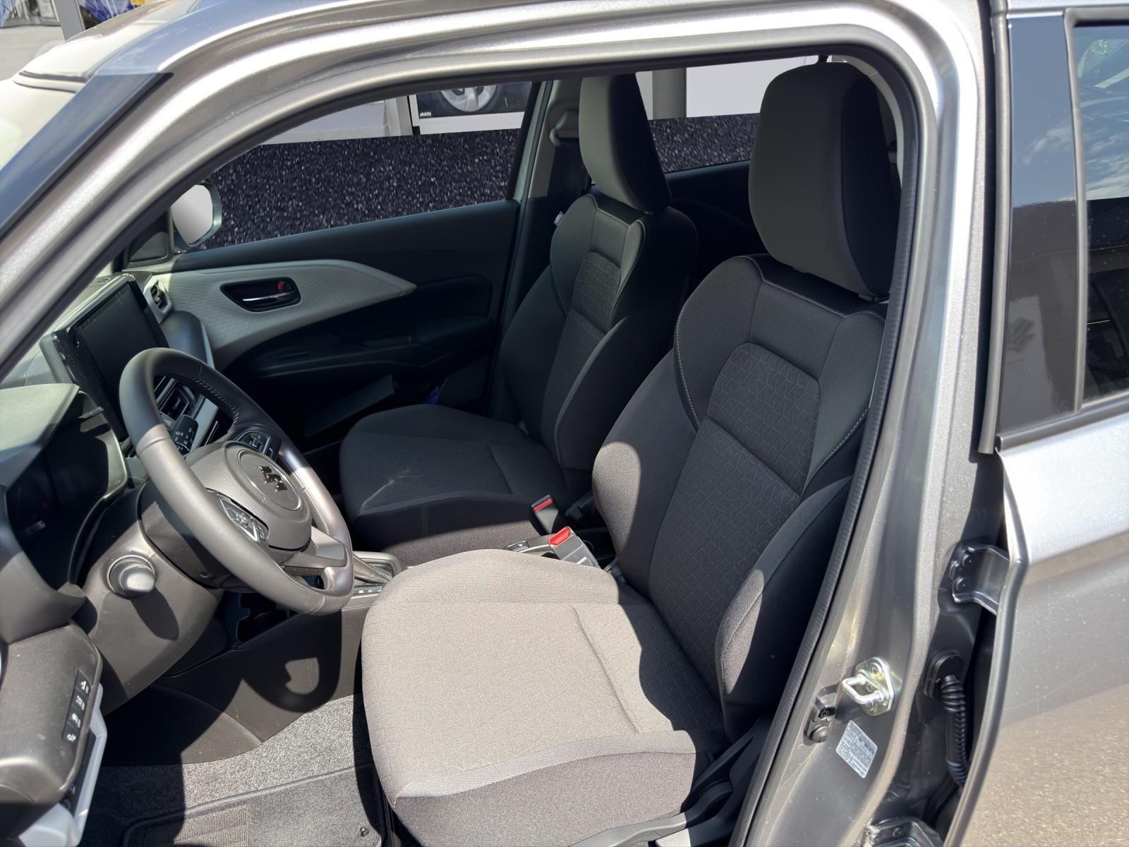SUZUKI Swift 1.2 Compact+ Hybrid-image-9