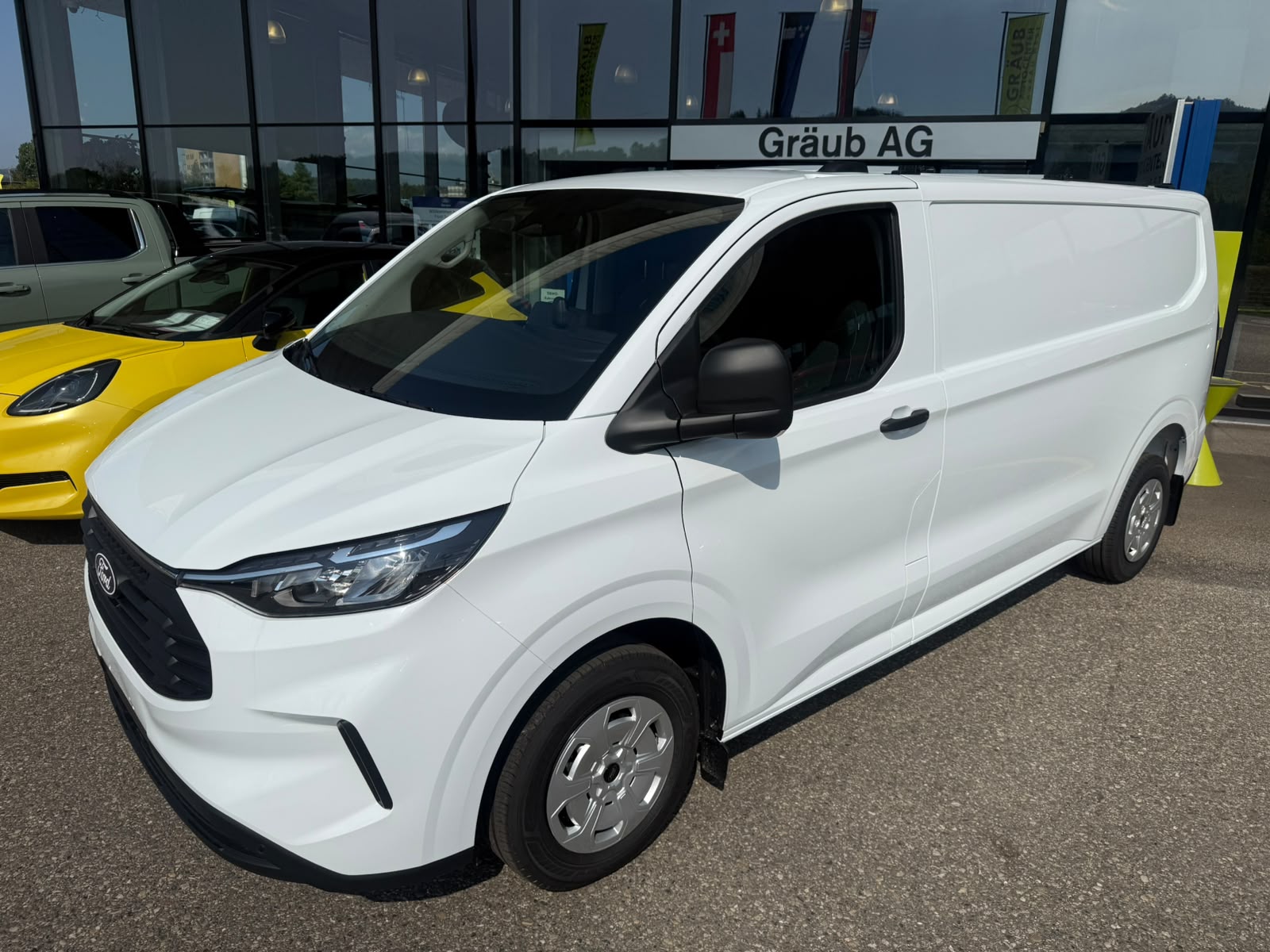 FORD Transit Custom Van 280 L2H1 Trend Automat-image-2