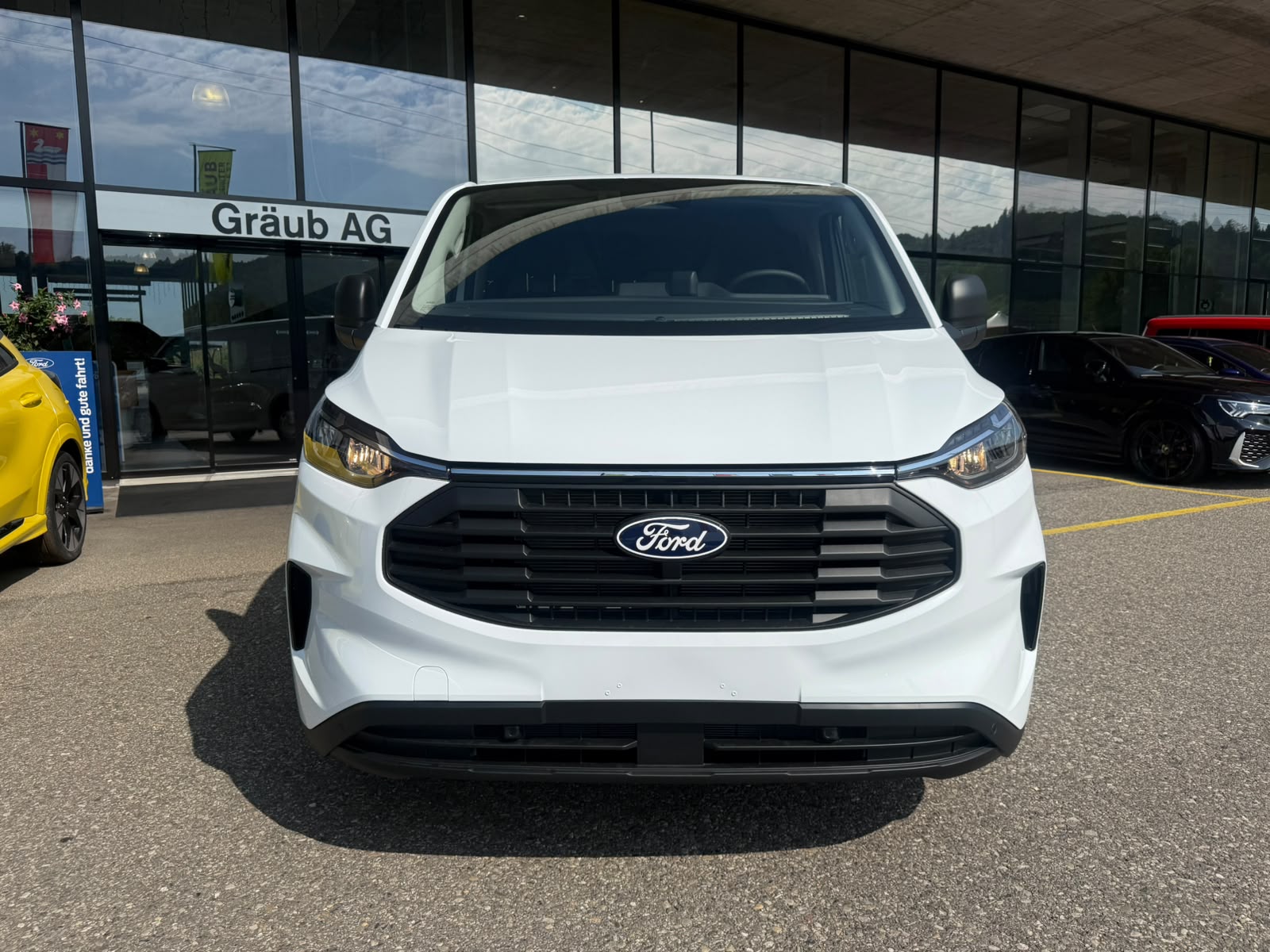 FORD Transit Custom Van 280 L2H1 Trend Automat-image-1