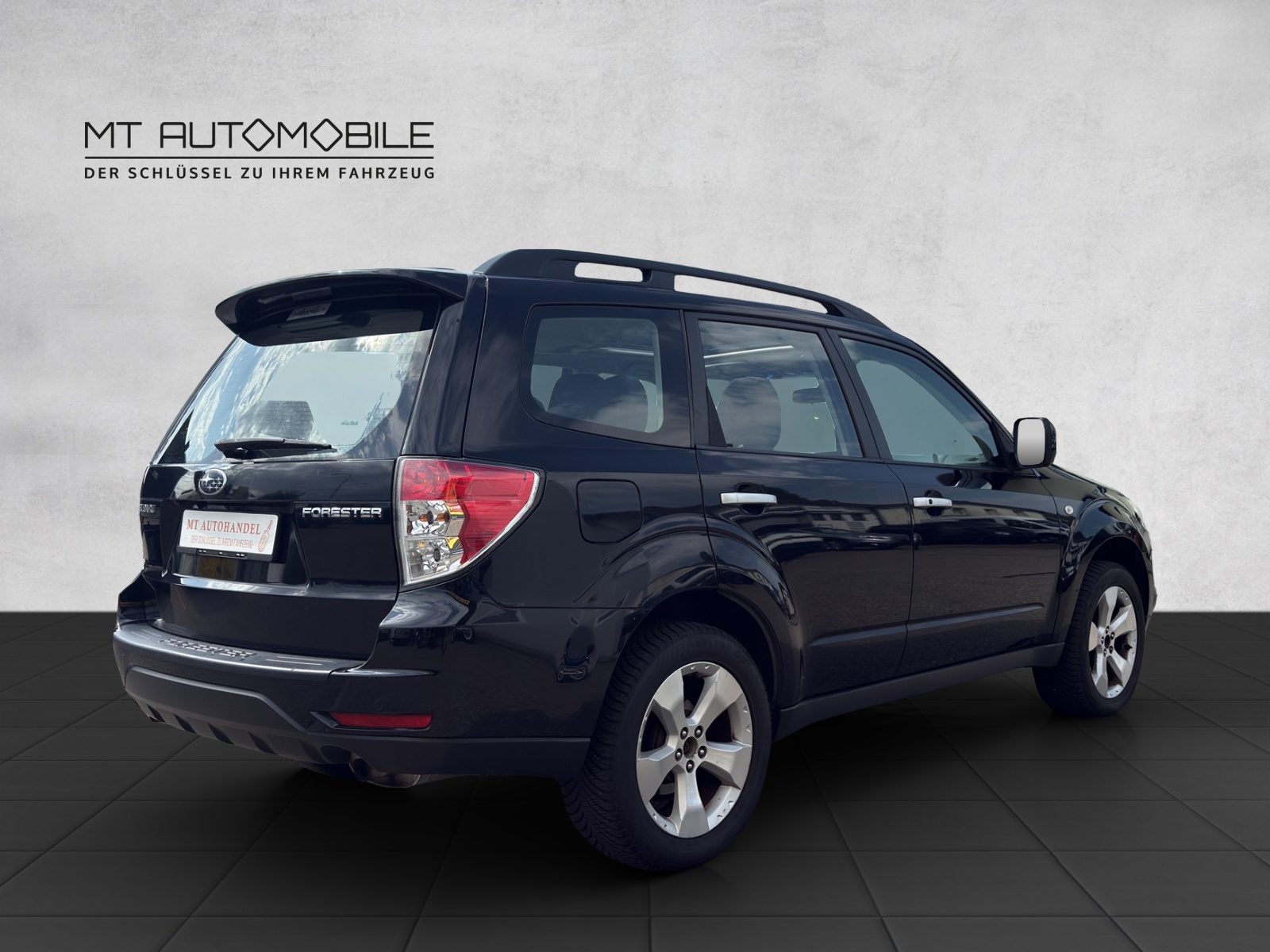SUBARU Forester 2.5XT Comfort Automatic-image-4
