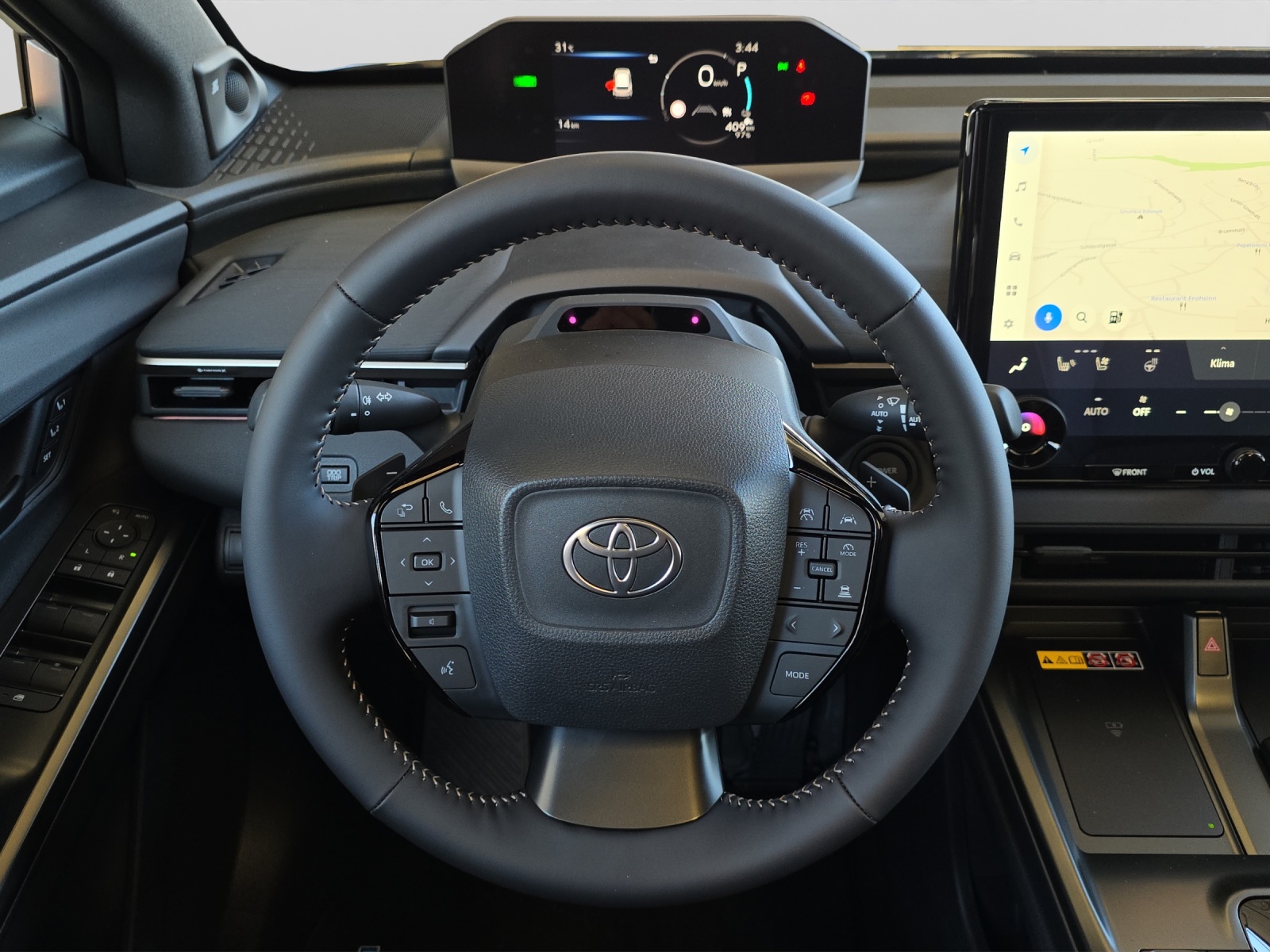 TOYOTA bZ4X Touring Premium AWD-image-9