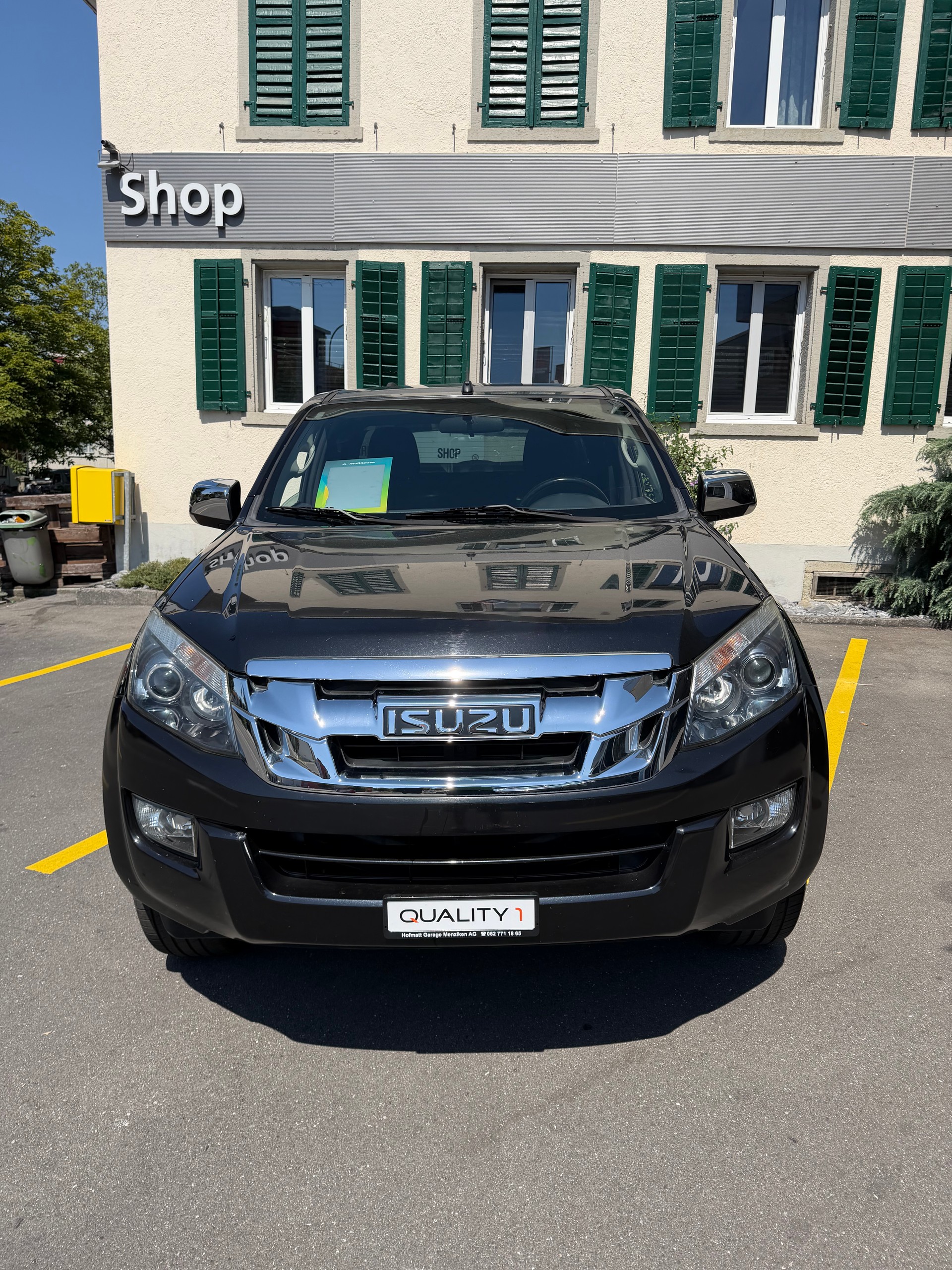 ISUZU D-MAX 2.5 SpaceCab Solar 4x4 A-image-0