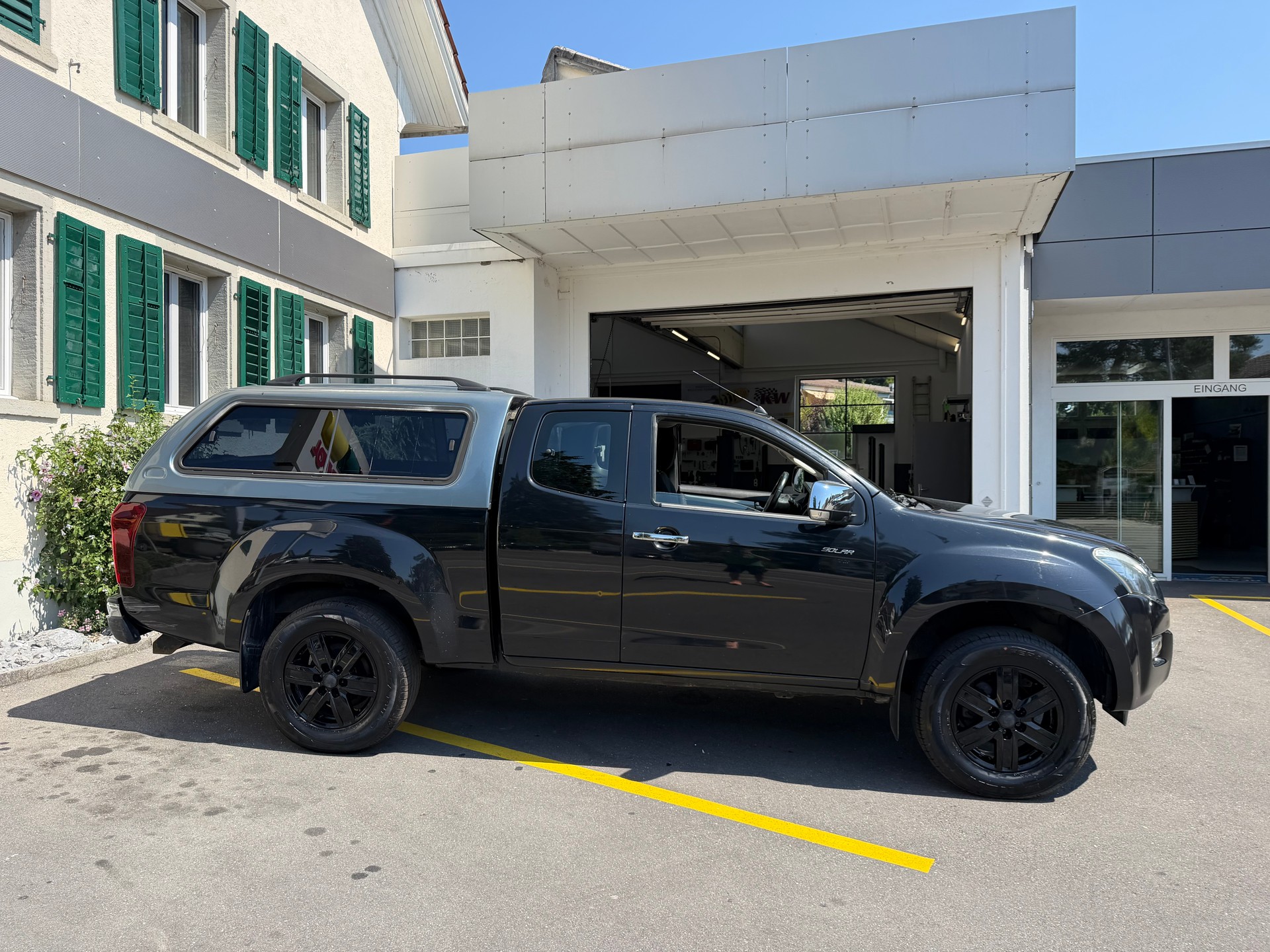 ISUZU D-MAX 2.5 SpaceCab Solar 4x4 A-image-5