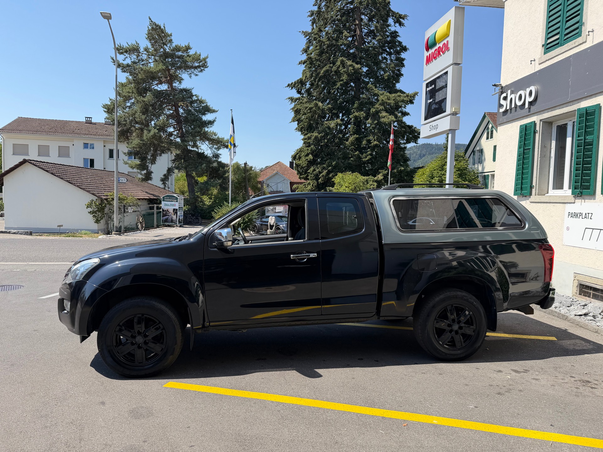 ISUZU D-MAX 2.5 SpaceCab Solar 4x4 A-image-3