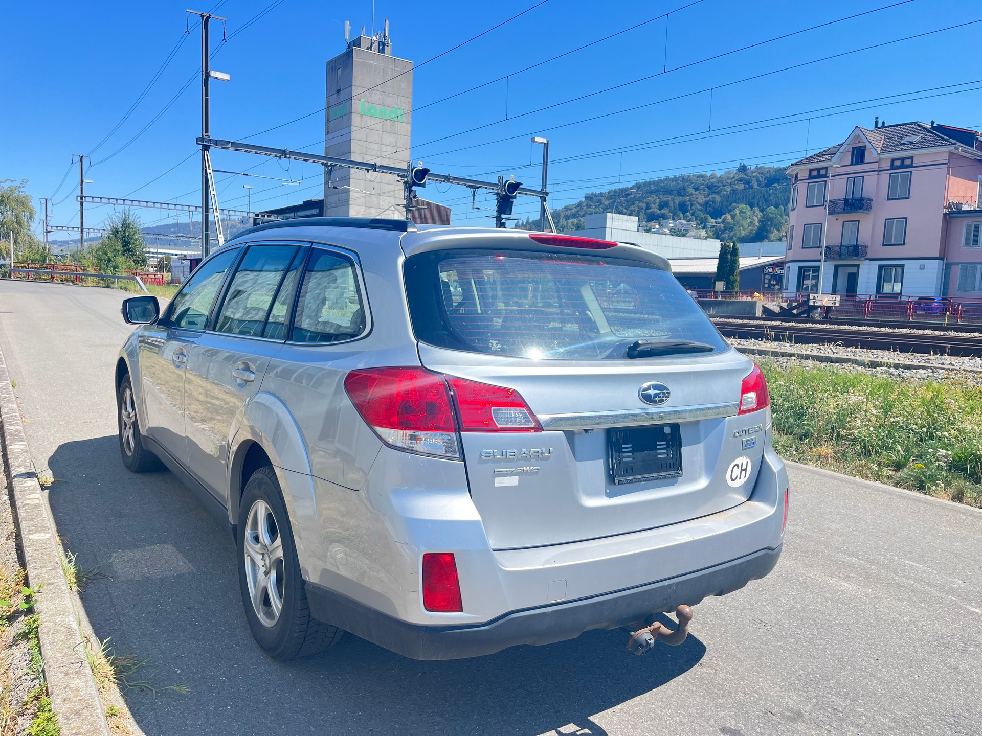 SUBARU Outback 2.0D Limited AWD-image-4