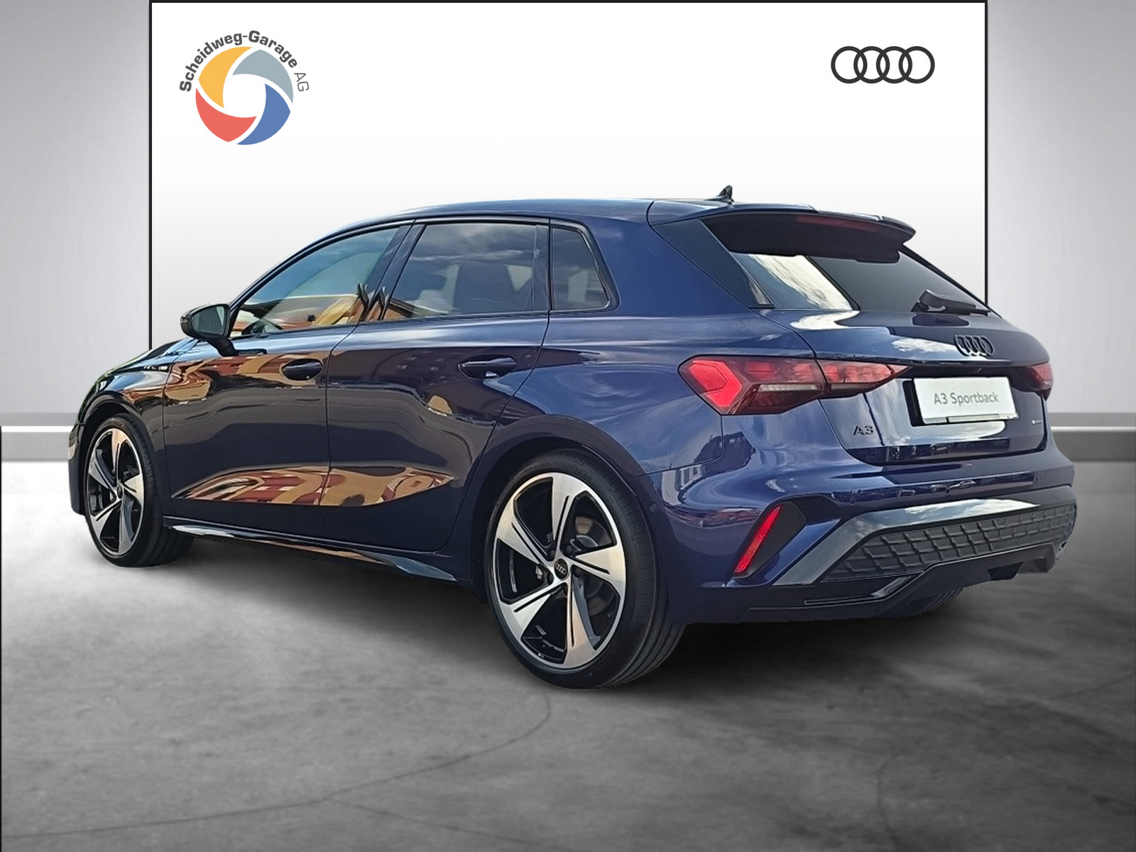 AUDI A3 Sportback TFSI 150 kW quattro S line S tronic-image-12