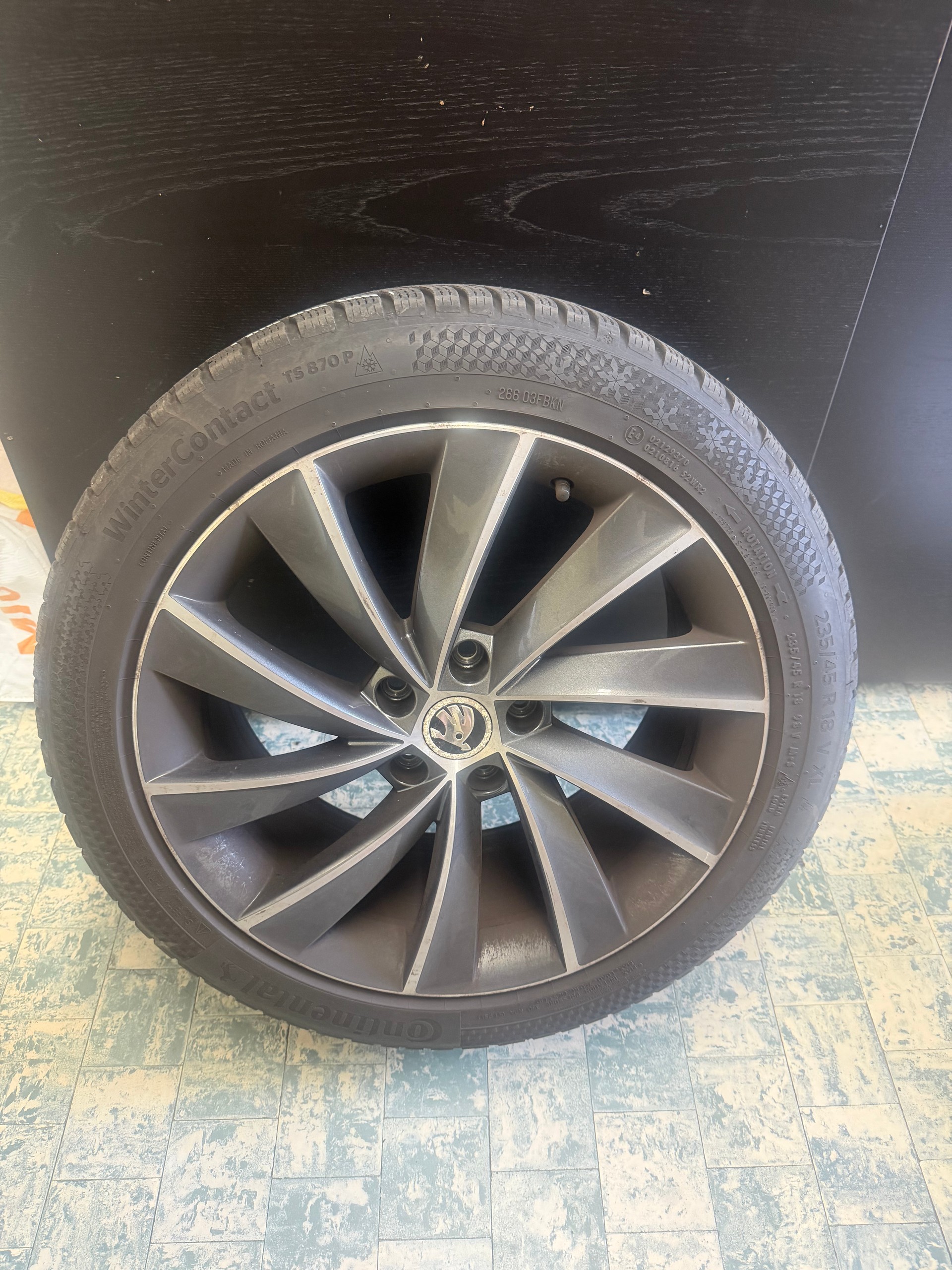 SKODA Superb Combi 2.0 TSI L&K DSG 4x4-image-11