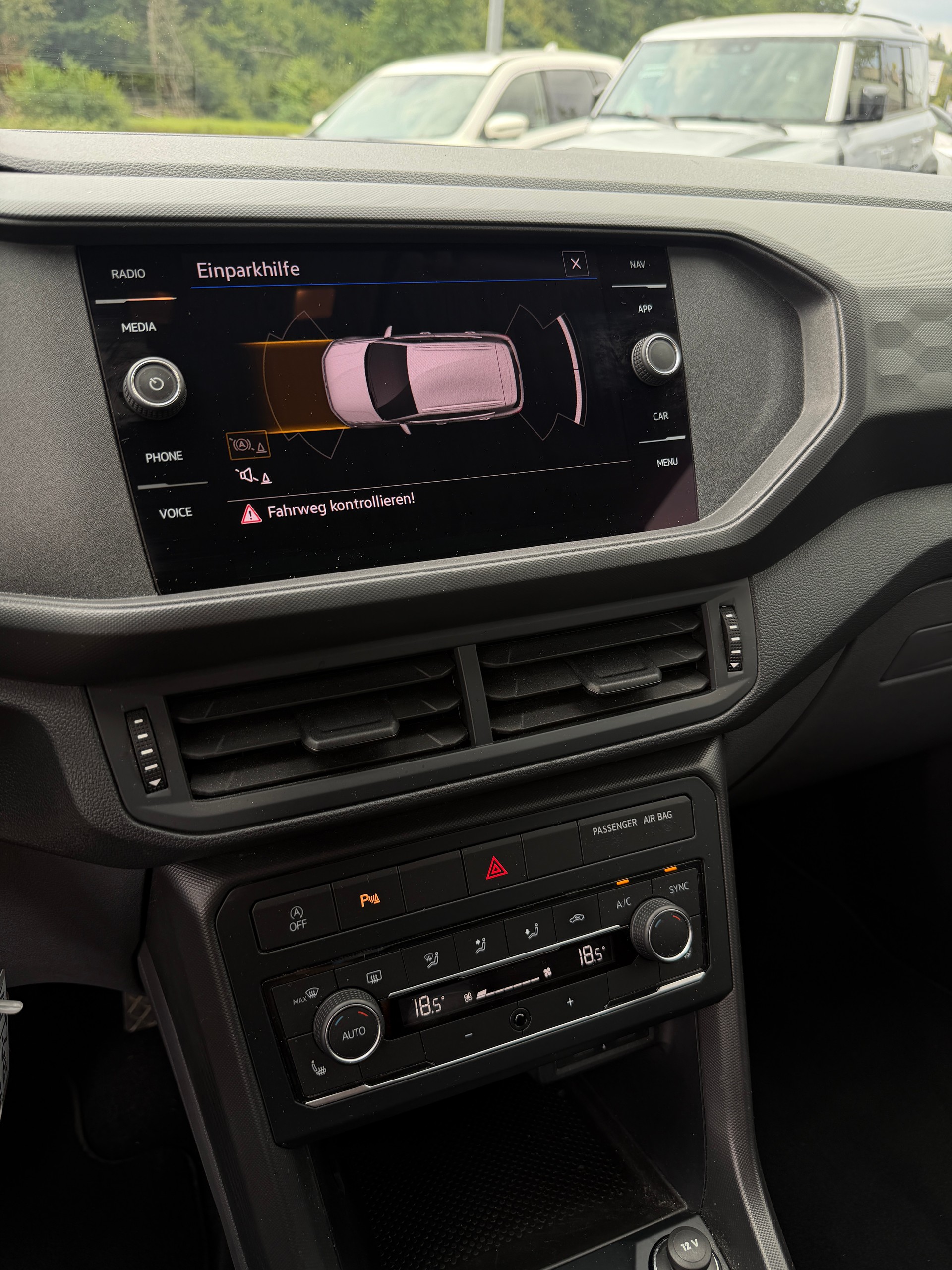VW T-Cross 1.0 TSI-image-12