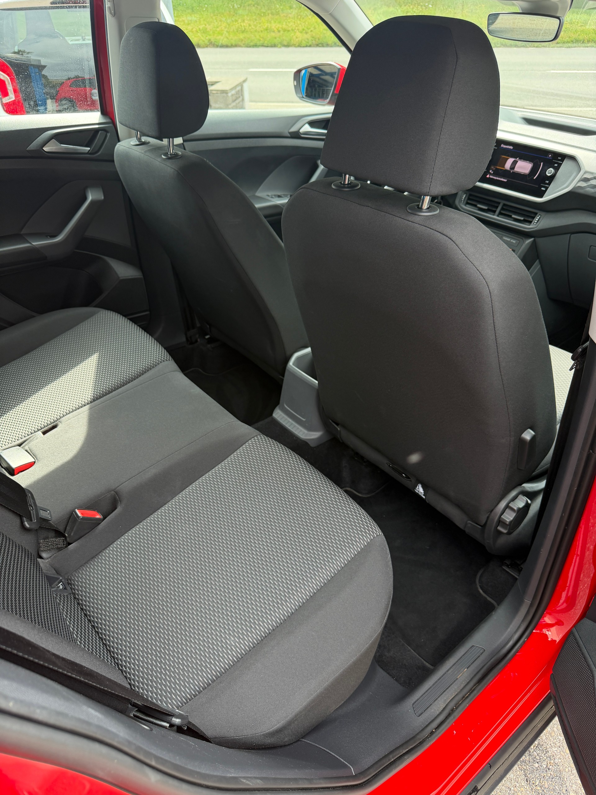VW T-Cross 1.0 TSI-image-11