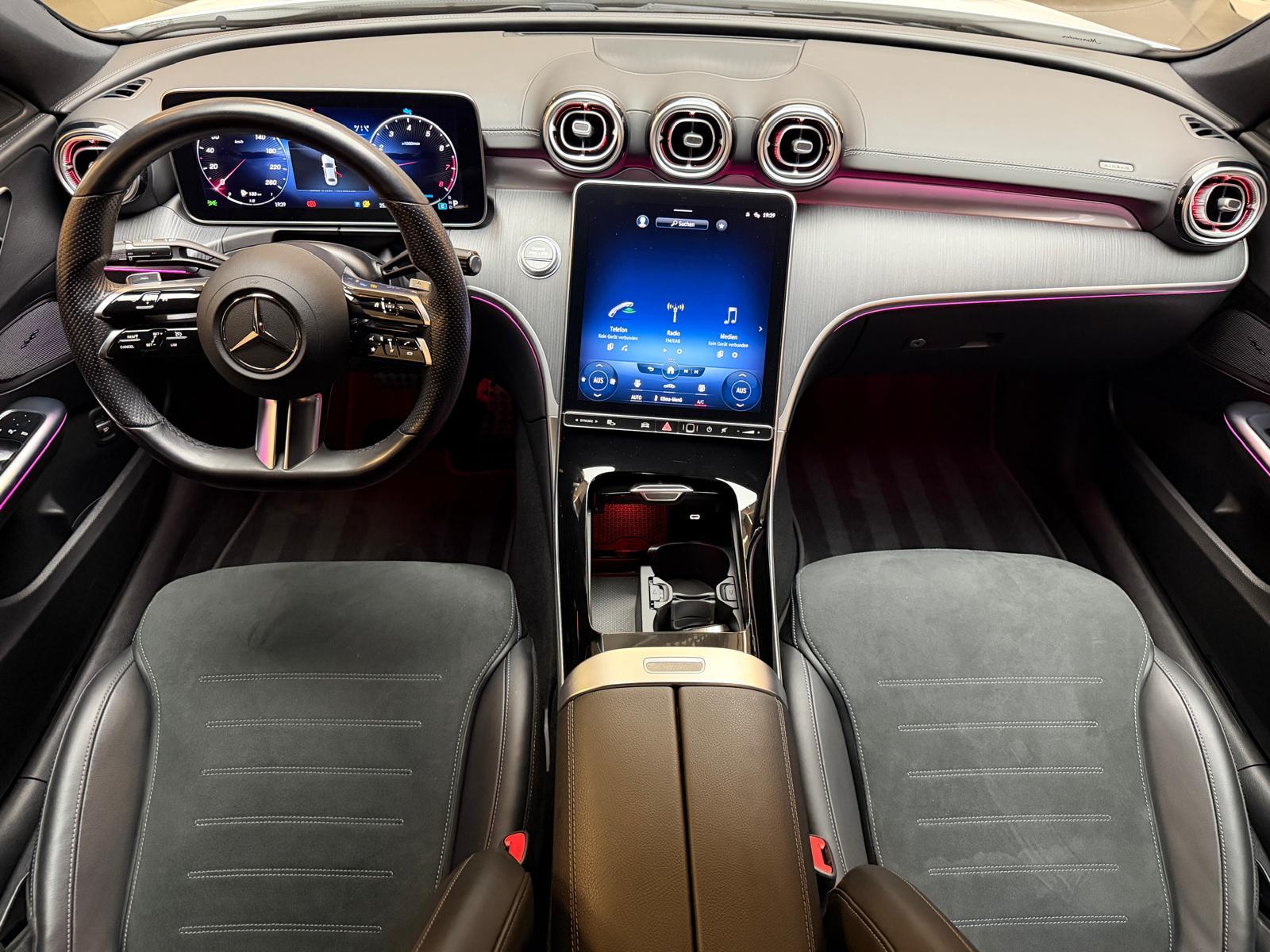 MERCEDES-BENZ C 200 AMG Line-image-12