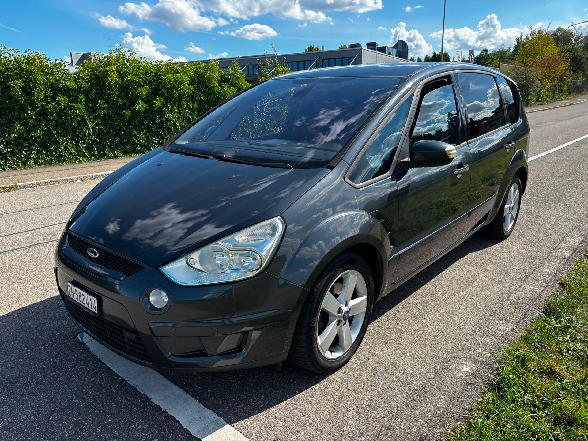 FORD 2.0 TDCi 140 Titanium-image-0