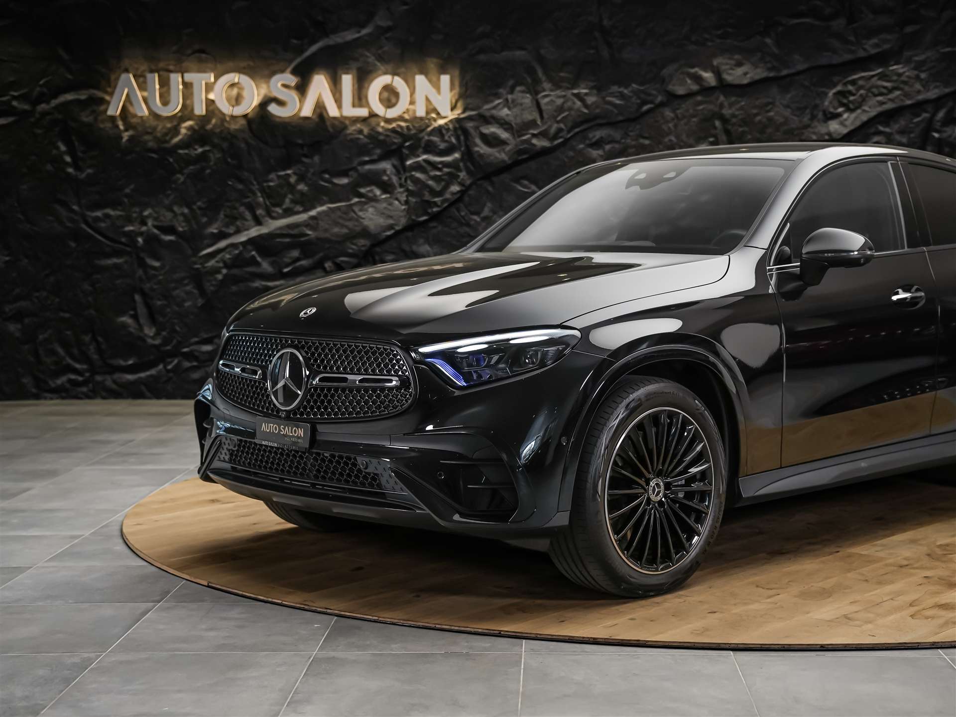 MERCEDES-BENZ GLC Coupé 300 d 4Matic 9G-Tronic *Digital Light*Head-Up*Lenkradheizung*-image-13