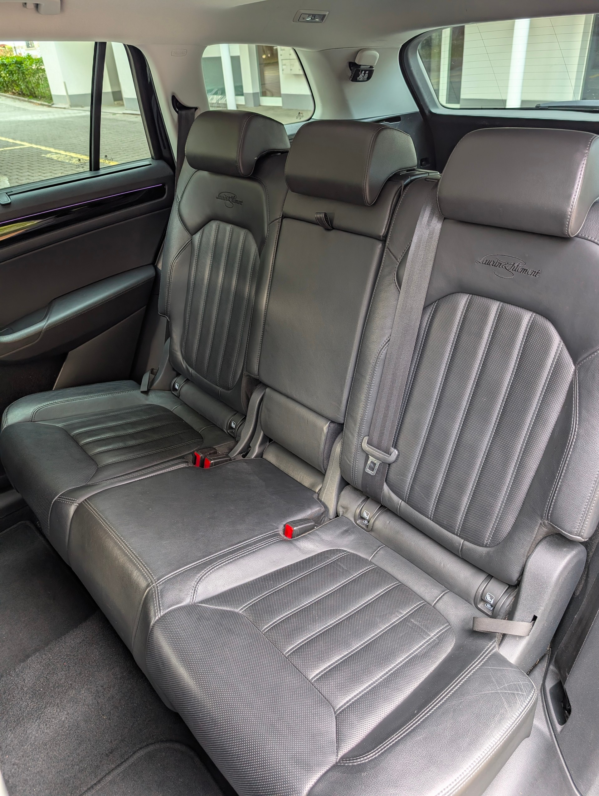 SKODA 2.0 TDI 190 L&K 4x4 DSG 7 places-image-10
