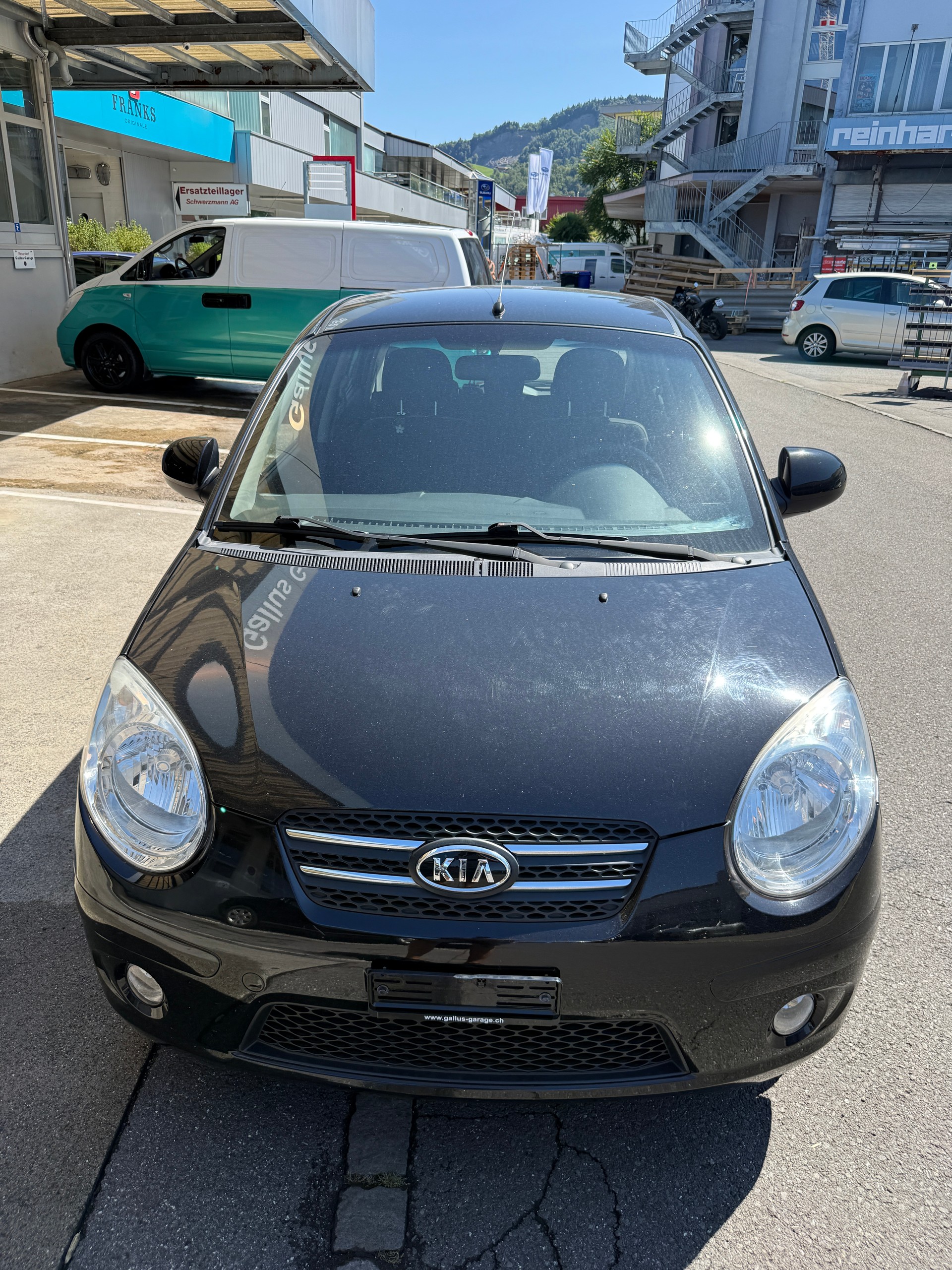 KIA Picanto 1.1 Trend Automatic-image-4