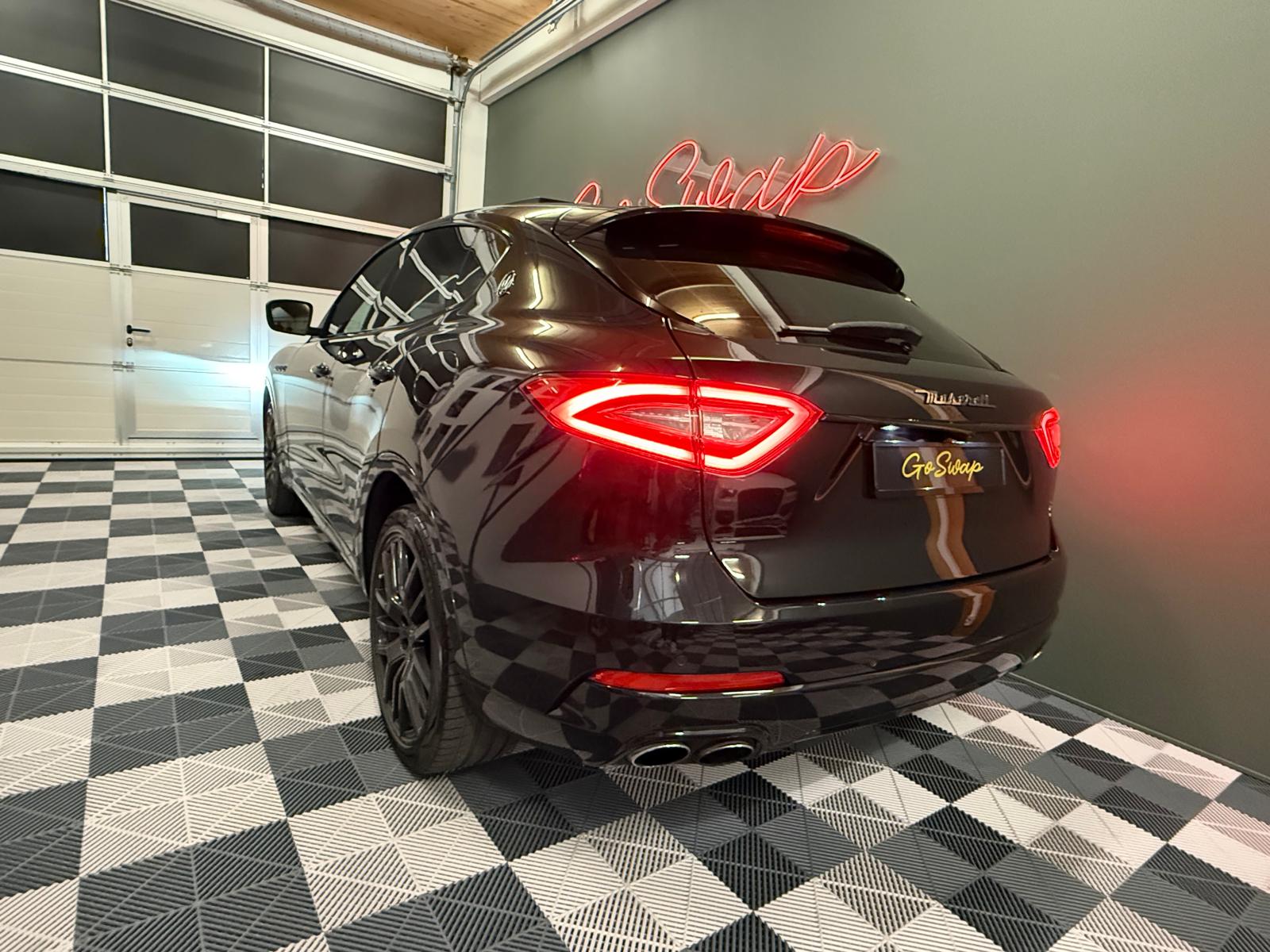 MASERATI Levante S 3.0 V6 Automatica-image-3