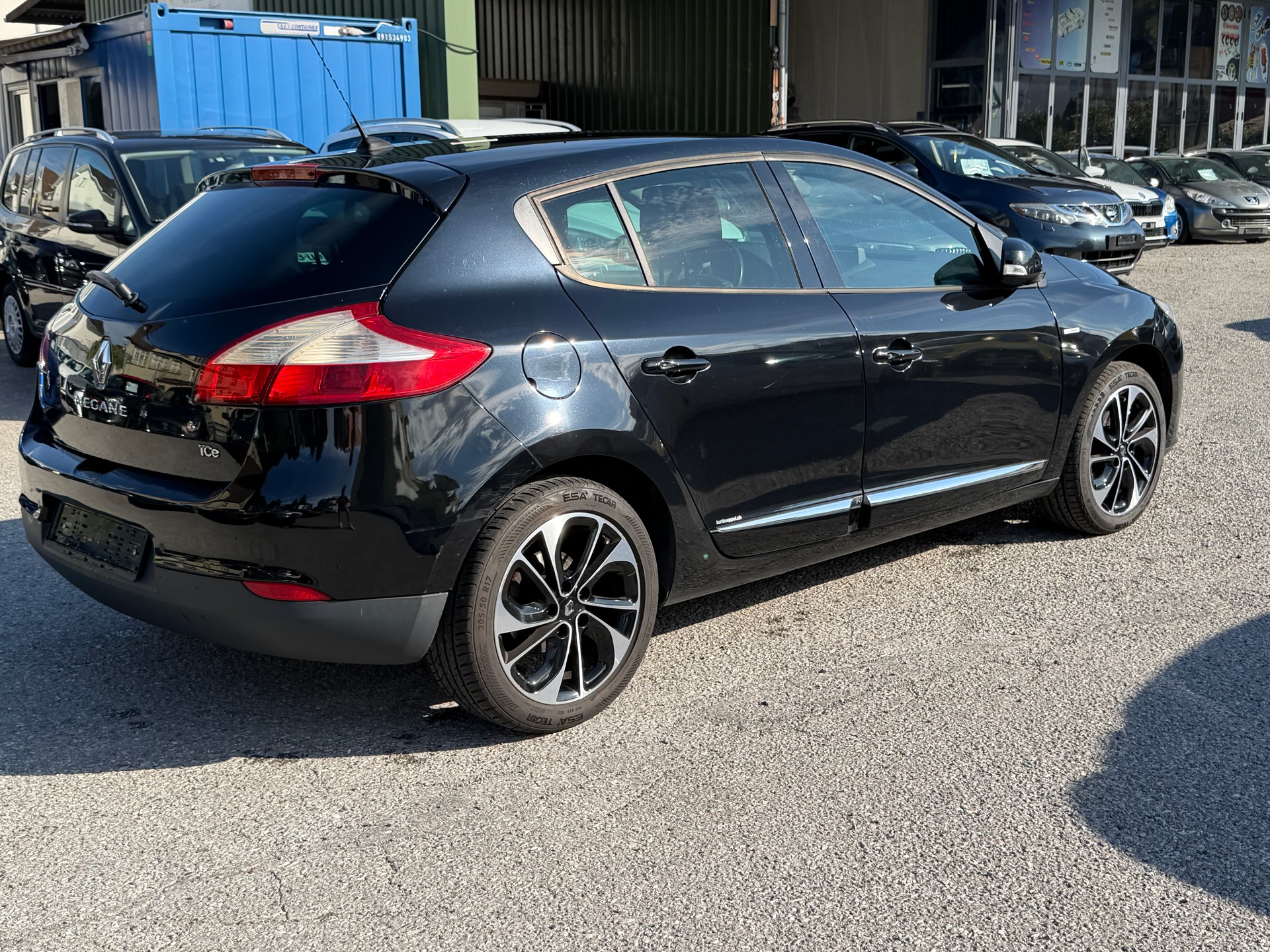 RENAULT Mégane 1.2 16V Turbo Bose EDC-image-12
