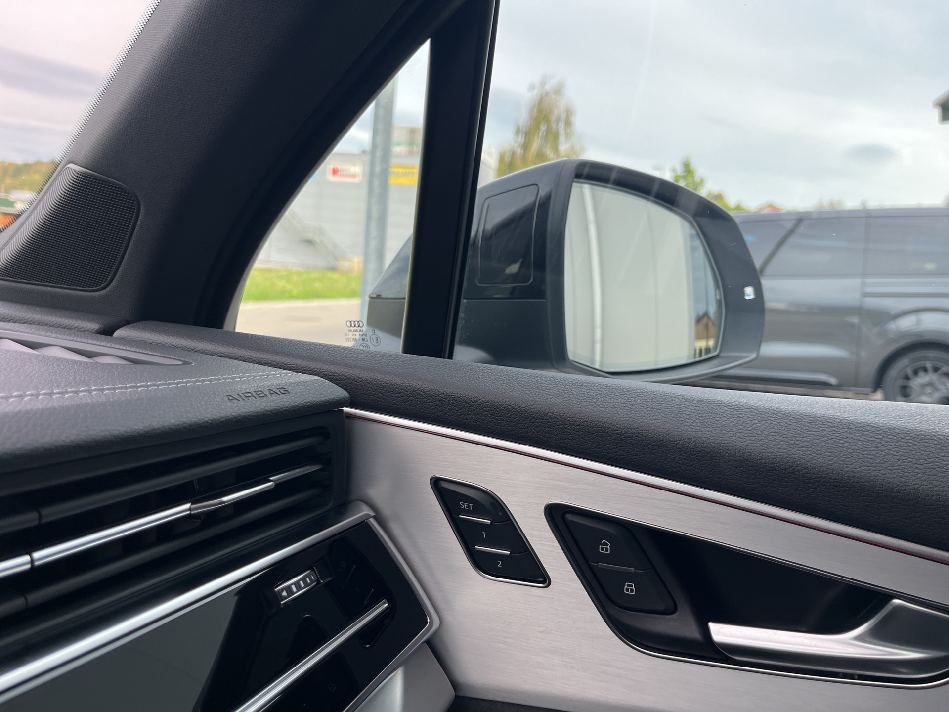 AUDI Q7 SUV TFSI quattro 250 kW S line tiptronic *7 Plätzer, S-Sportsitze, Allradlenkung, B&O, AHK, 5 J.Werks-Garantie*-image-31