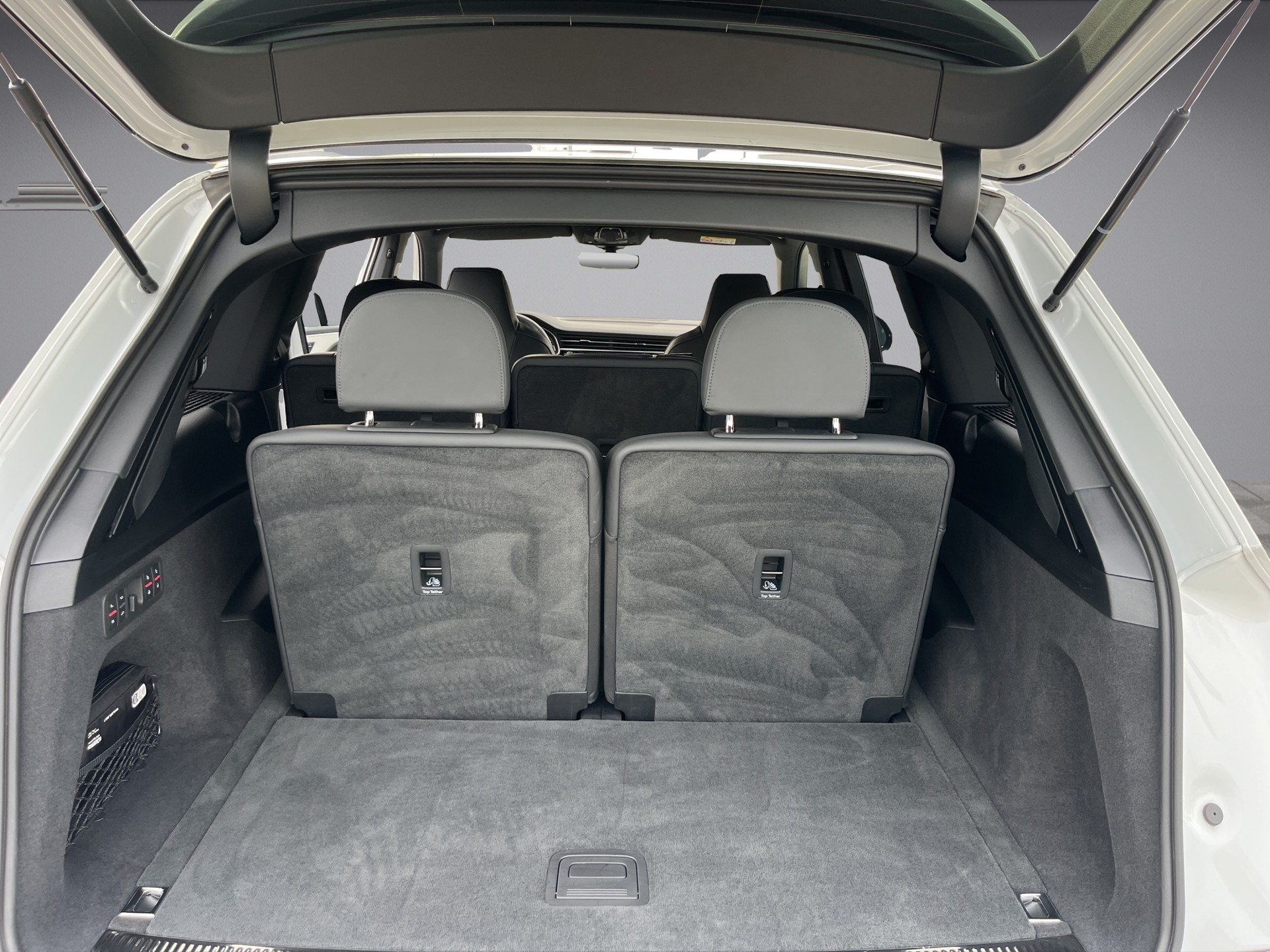 AUDI Q7 SUV TFSI quattro 250 kW S line tiptronic *7 Plätzer, S-Sportsitze, Allradlenkung, B&O, AHK, 5 J.Werks-Garantie*-image-12