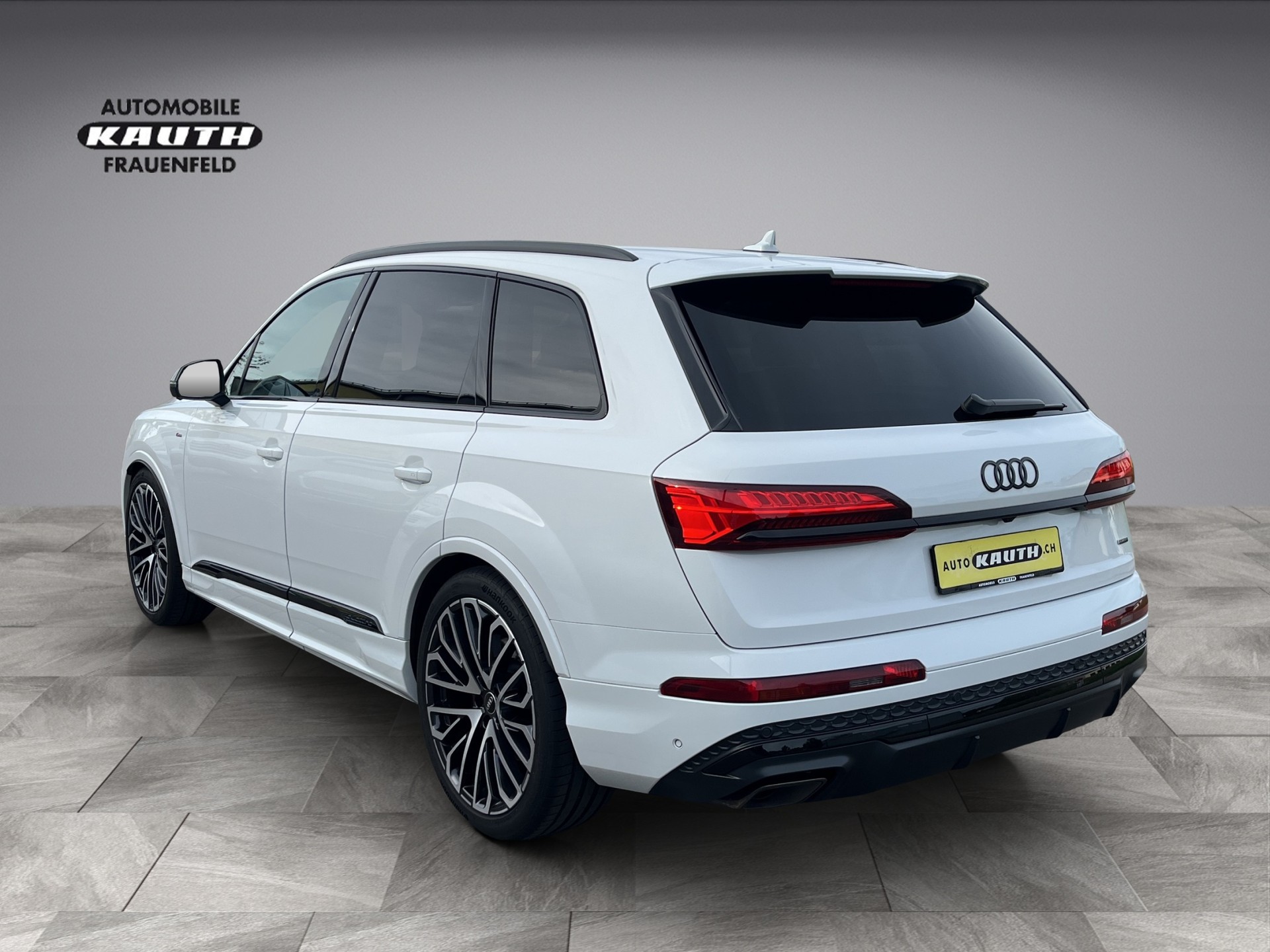 AUDI Q7 SUV TFSI quattro 250 kW S line tiptronic *7 Plätzer, S-Sportsitze, Allradlenkung, B&O, AHK, 5 J.Werks-Garantie*-image-2