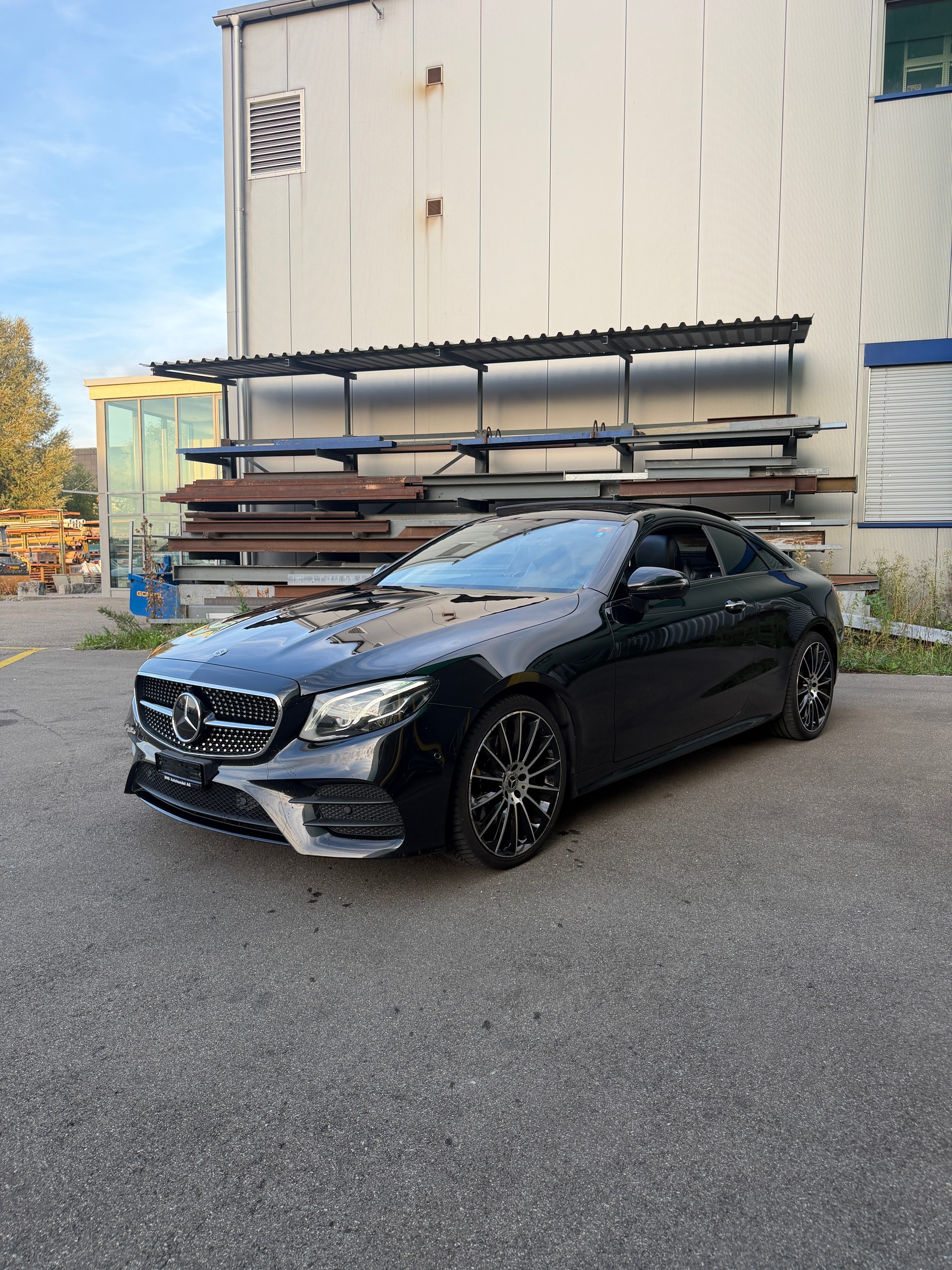 MERCEDES-BENZ E 200 Coupé Avantgarde 4 Matic 9G-Tronic-image-2