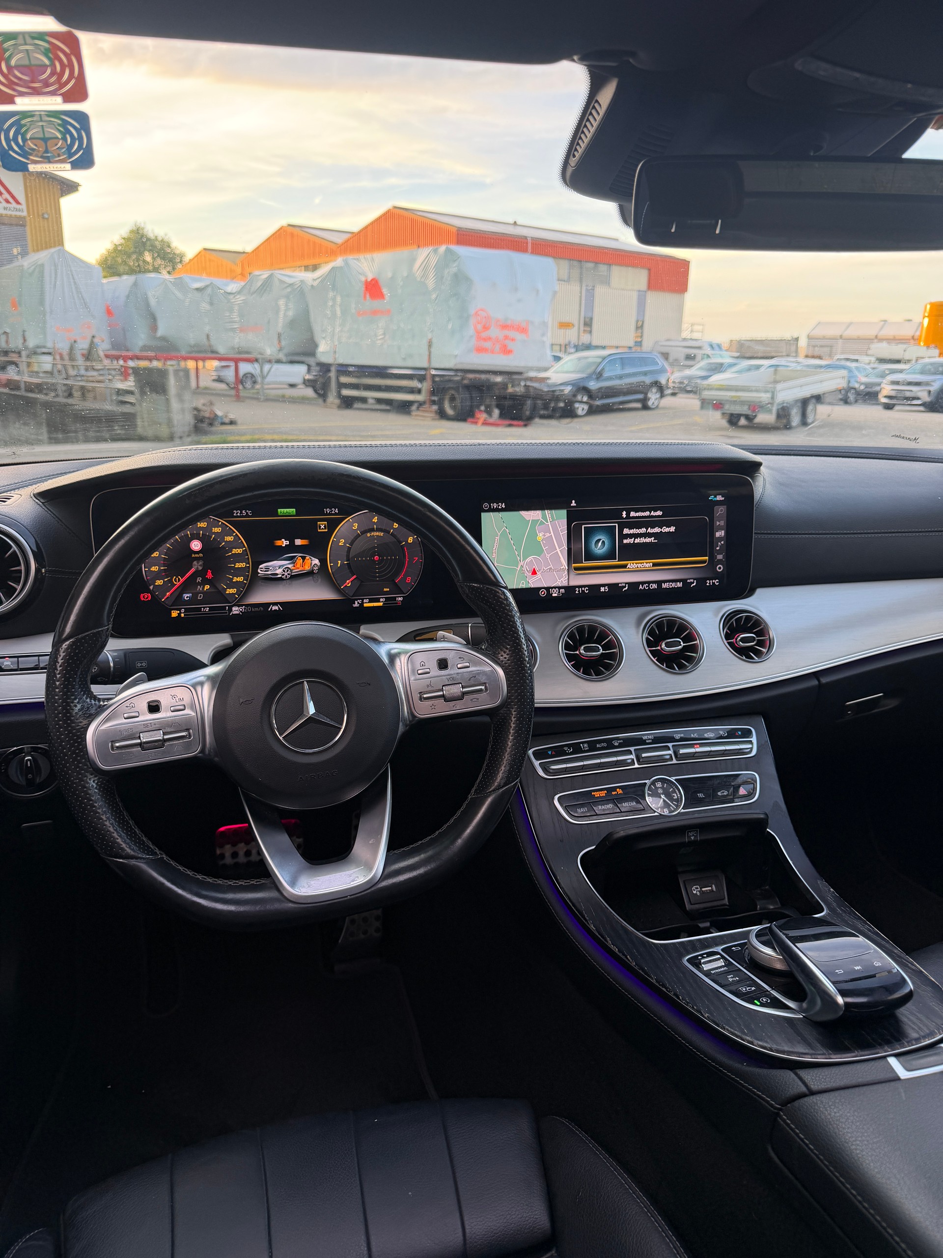 MERCEDES-BENZ E 200 Coupé Avantgarde 4 Matic 9G-Tronic-image-14