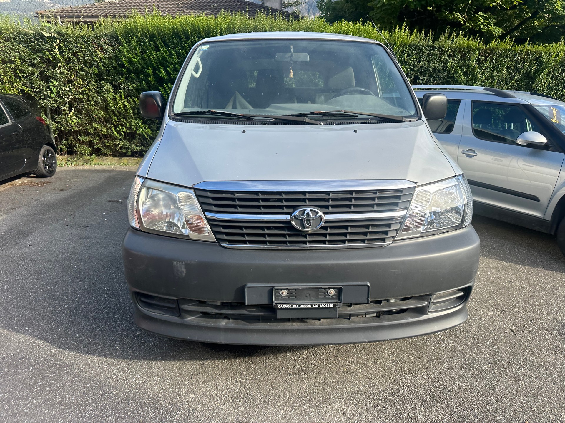 TOYOTA Hiace D-4D Kombi 4WD SWB-image-0