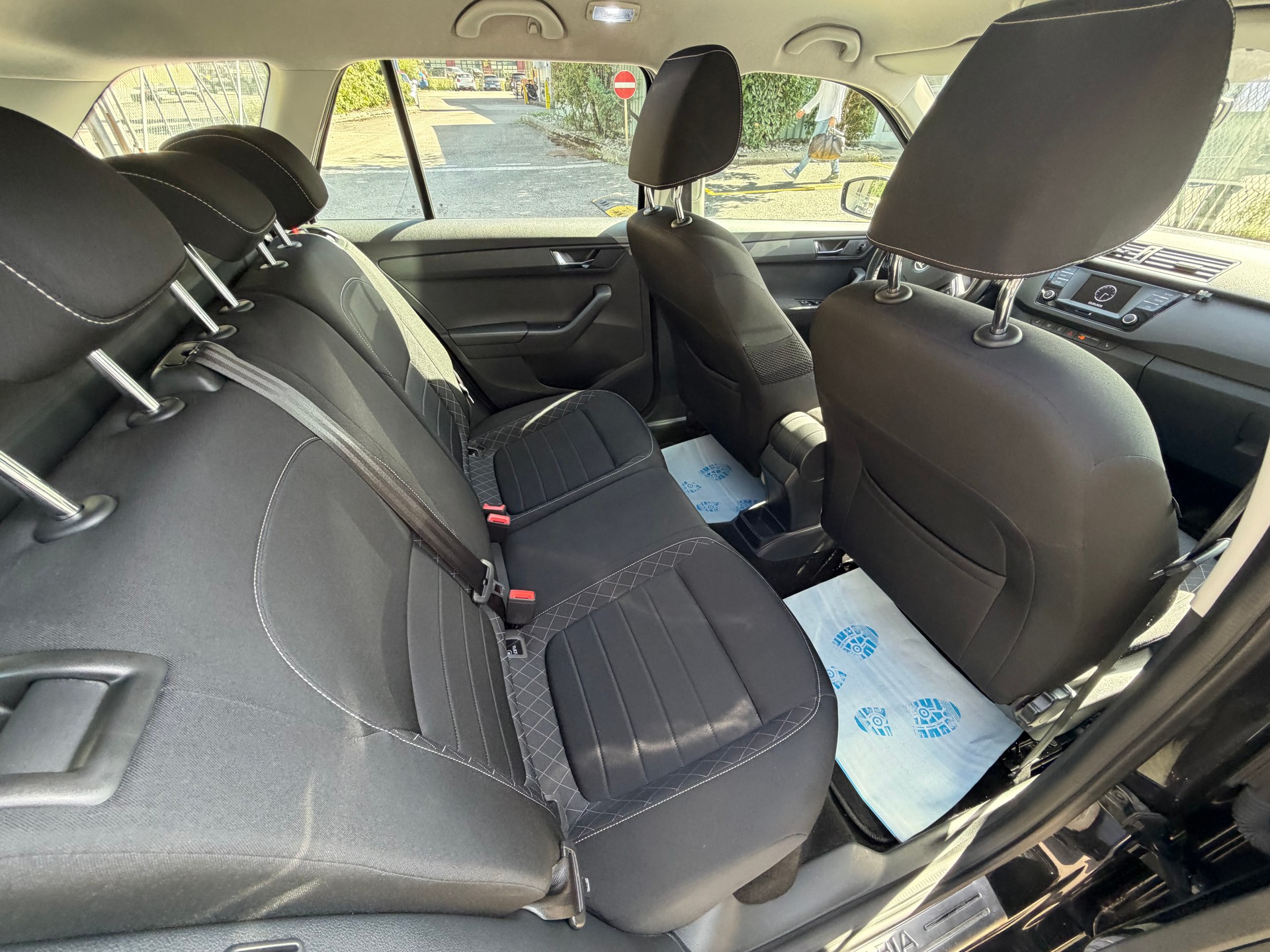 SKODA Fabia 1.2 TSI Style DSG-image-9