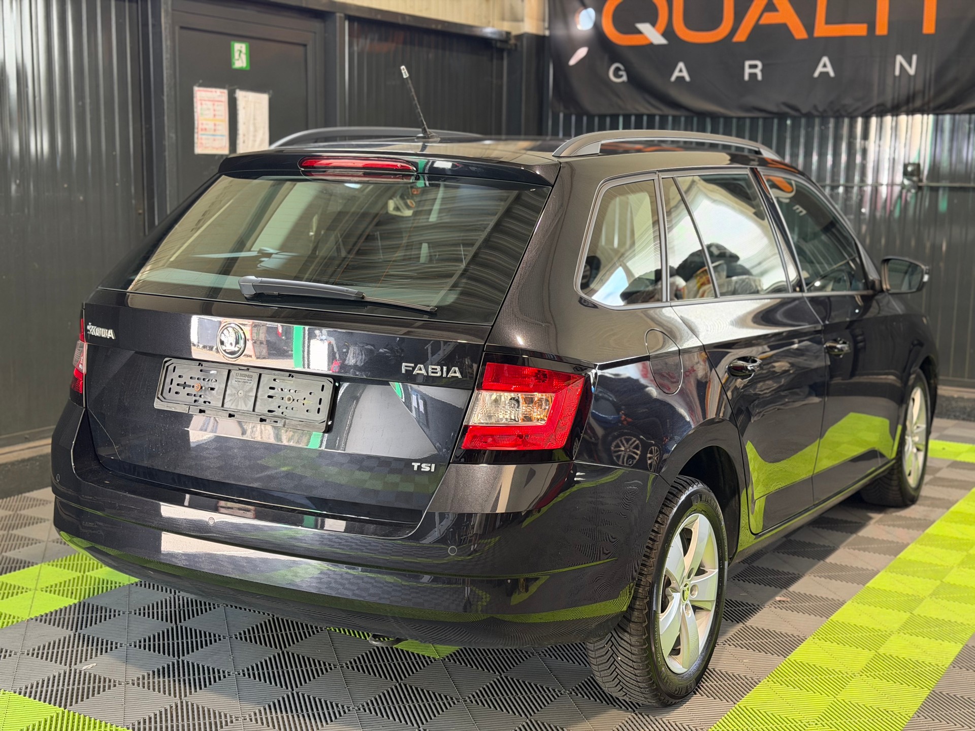 SKODA Fabia 1.2 TSI Style DSG-image-3