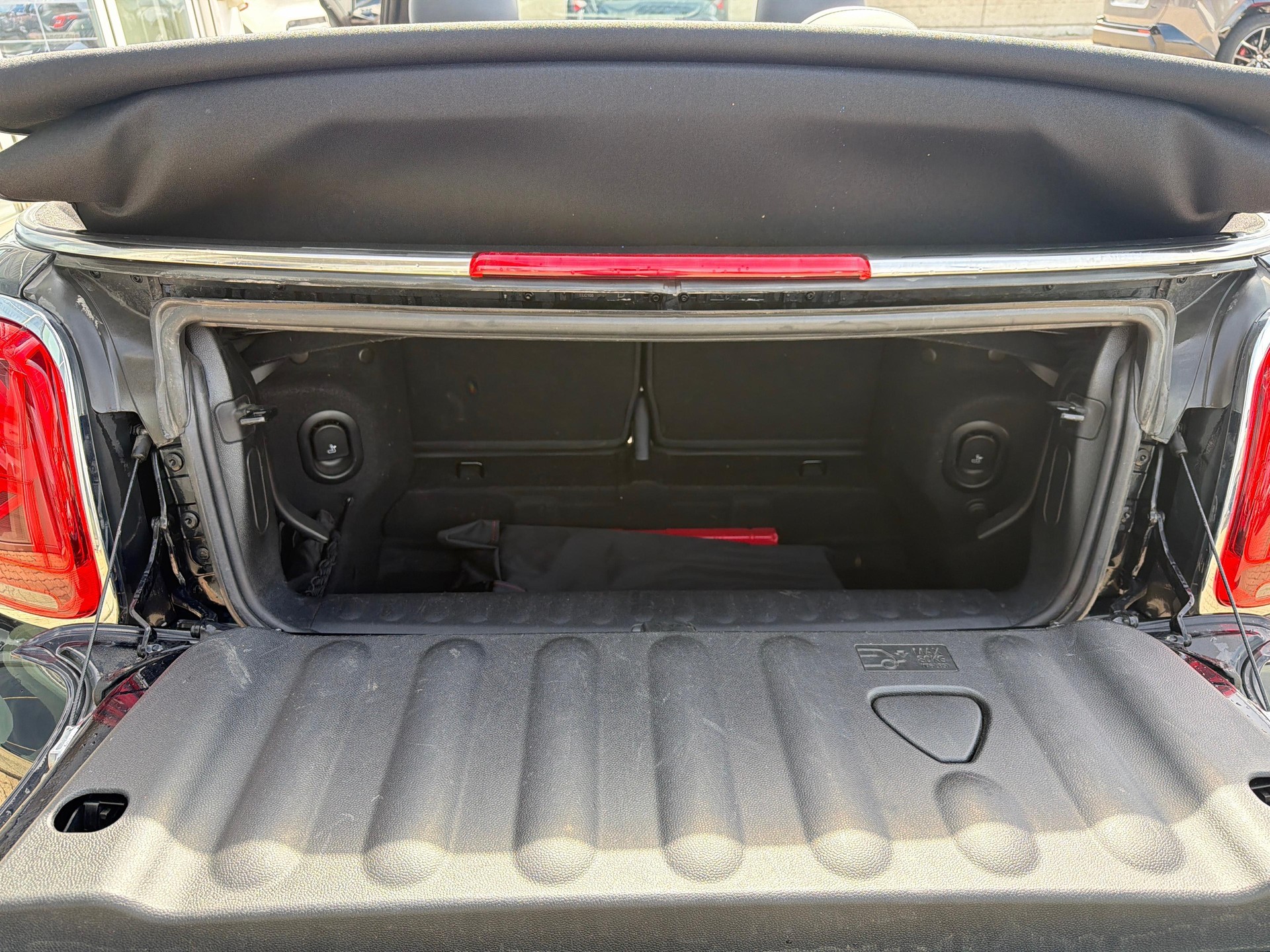 MINI Cabrio F57 2.0i Cooper S SDKG-image-10