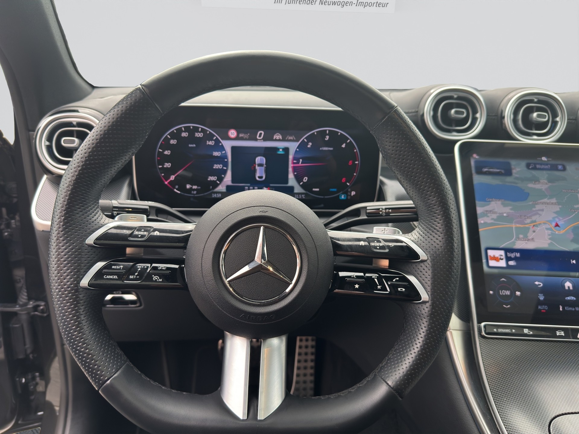 MERCEDES-BENZ GLC 220 GLC Coupé 220 d 4Matic 9G-Tronic AMG Line Night-image-7
