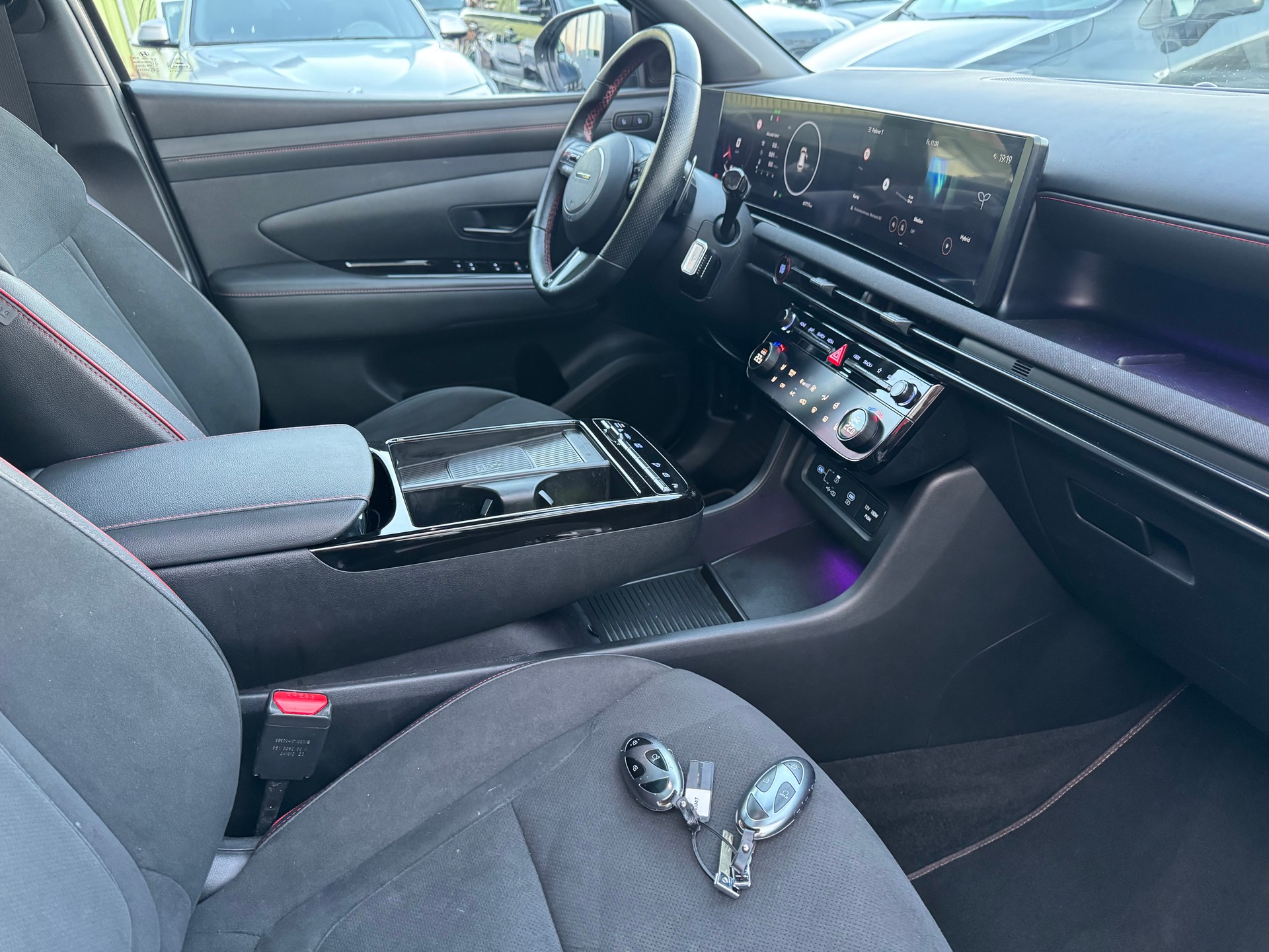 HYUNDAI Tucson 1.6 TGDI HEV N-Line 4WD-image-14