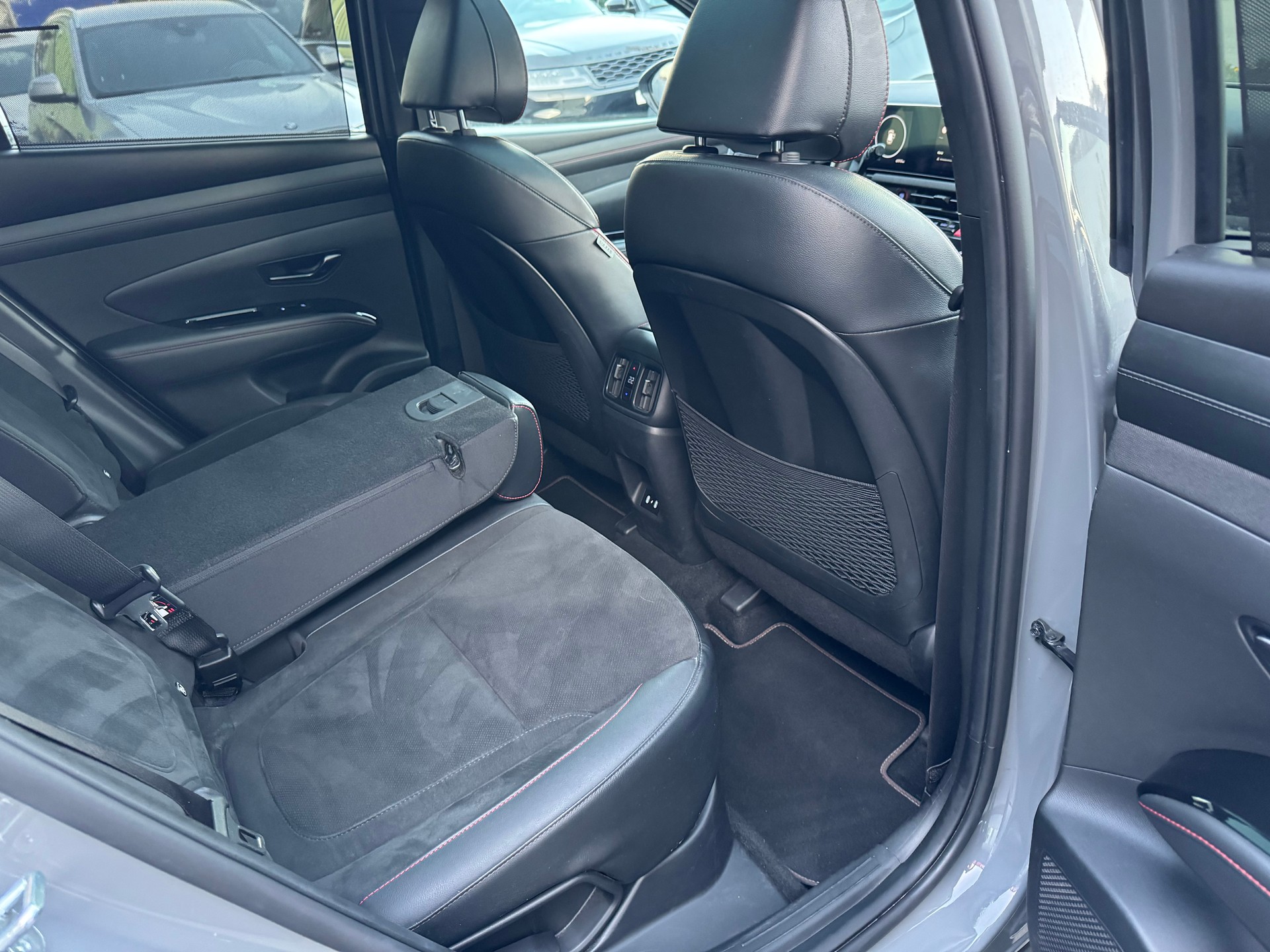 HYUNDAI Tucson 1.6 TGDI HEV N-Line 4WD-image-19
