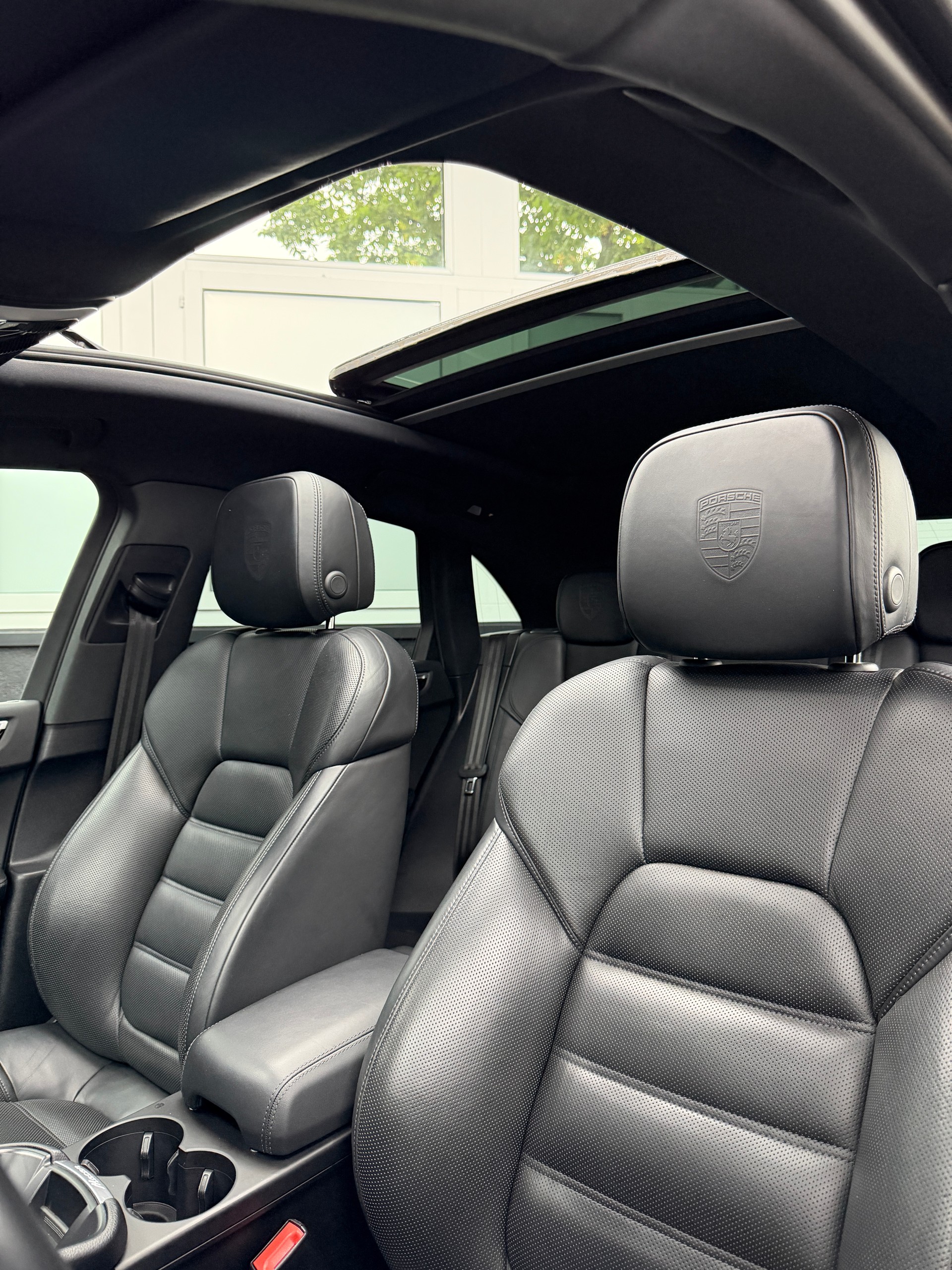 PORSCHE Macan S PDK-image-13